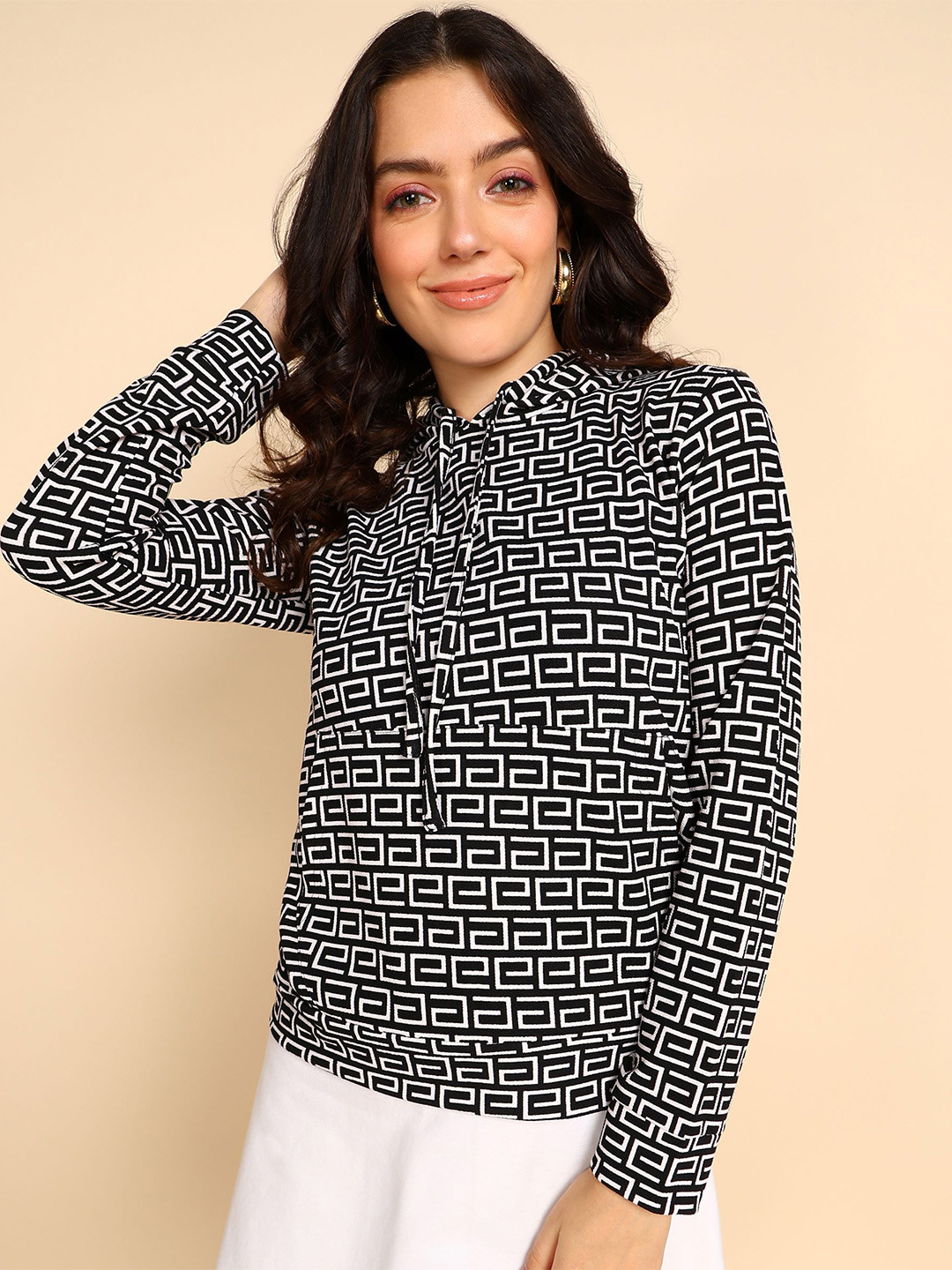 

Popwings Abstract Printed Hooded Pullover, Black