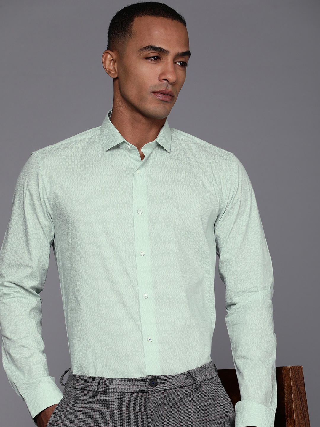

Louis Philippe Ath.Work Super Slim Fit Geometric Printed Formal Shirt, Green