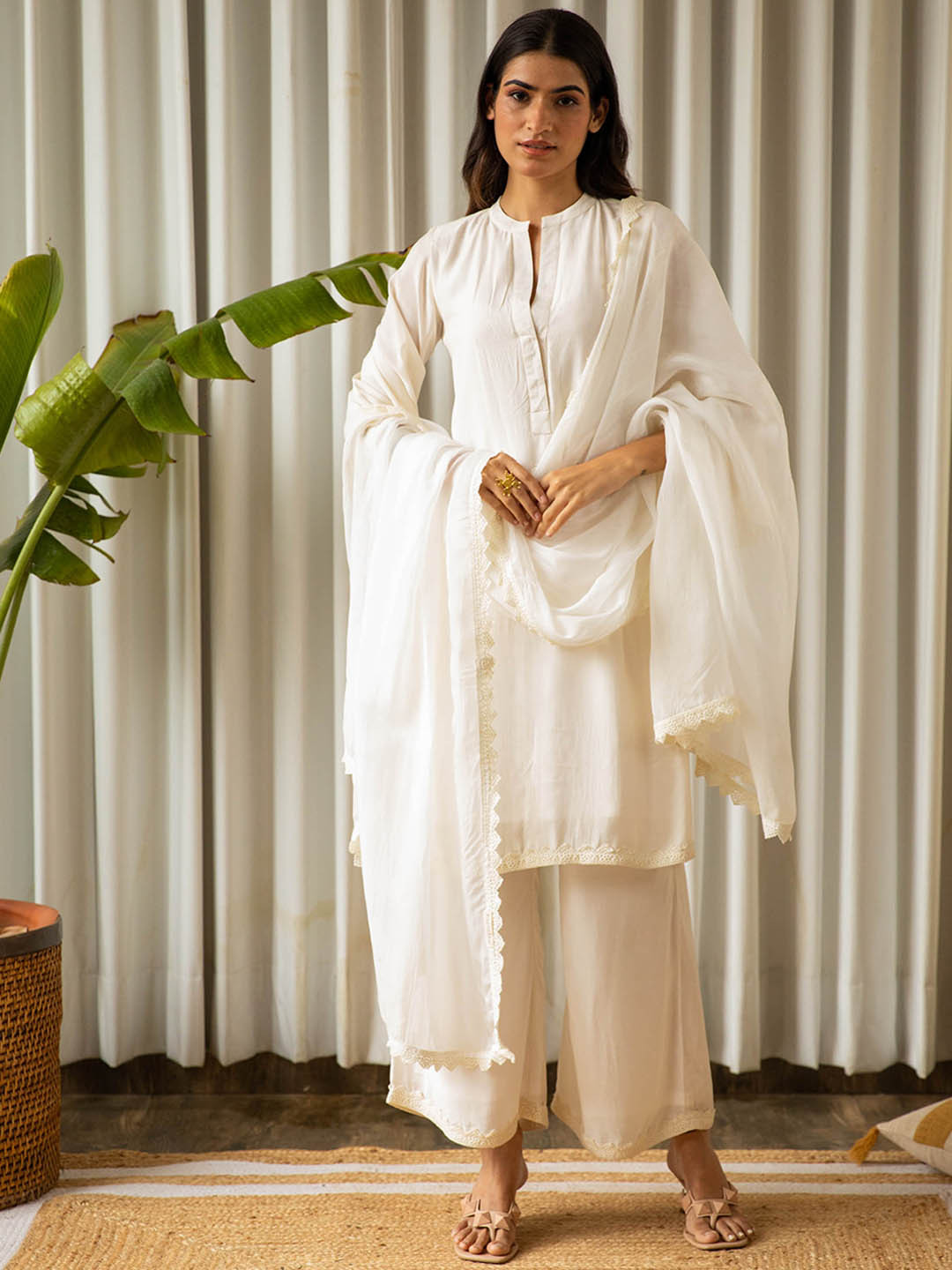 

Kapraaha Mandarin Collar Pure Cotton Kurta & Palazzos With Dupatta, Off white