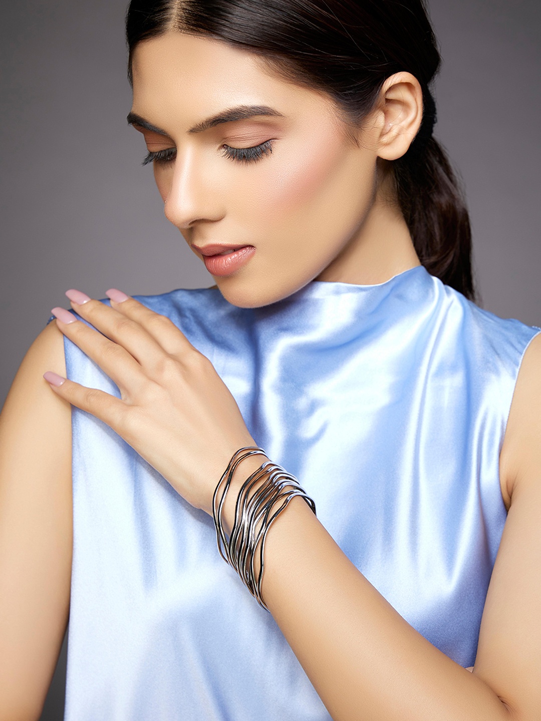 

Rhea Set Of 9 Rhodium-Plated Wavey Bangles, Silver