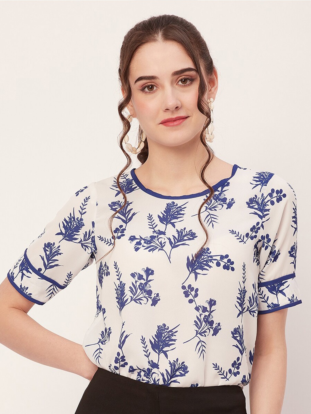 

Moomaya Floral Printed Round Neck Top, White