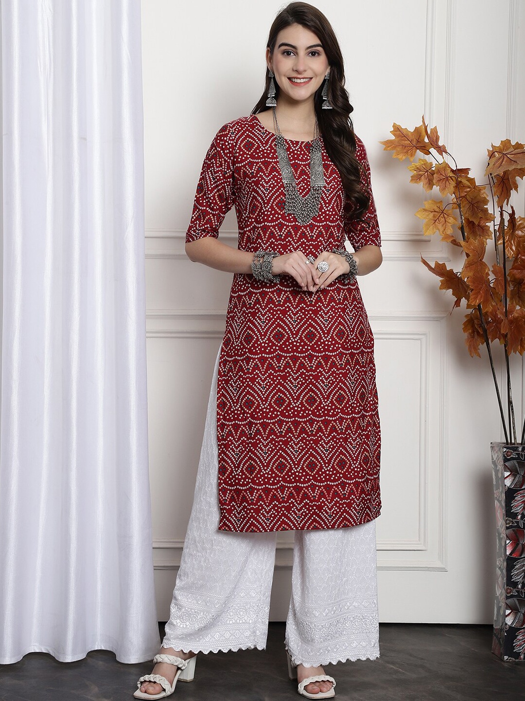 

Ethnic basket Bandhani Printed Crepe Kurta, Maroon