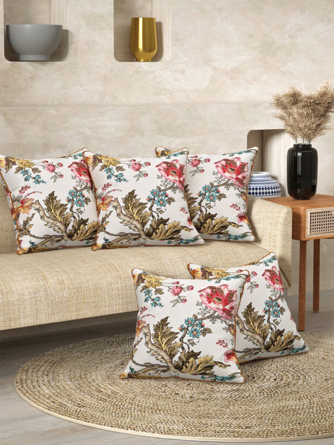 

EasyGoods Red Set of 5 Floral Square Cushion Covers