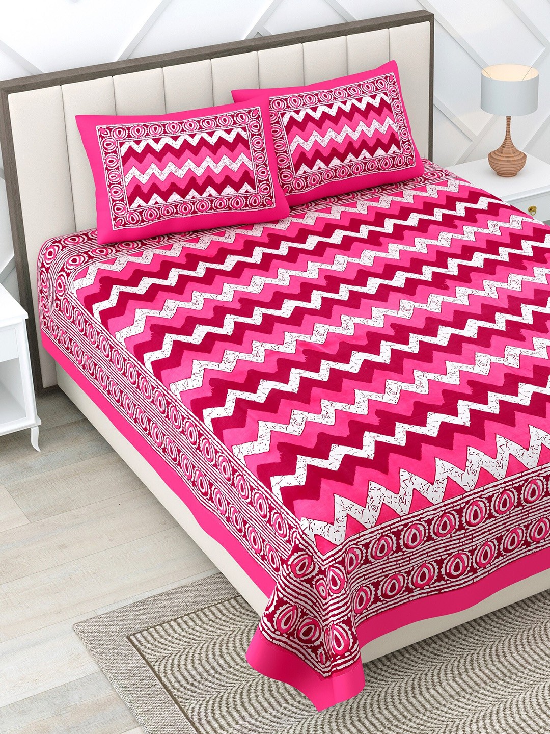 

Rajasthanikart Pink Geometric Cotton 110 TC Queen Bedsheet With 2 Pillow Covers