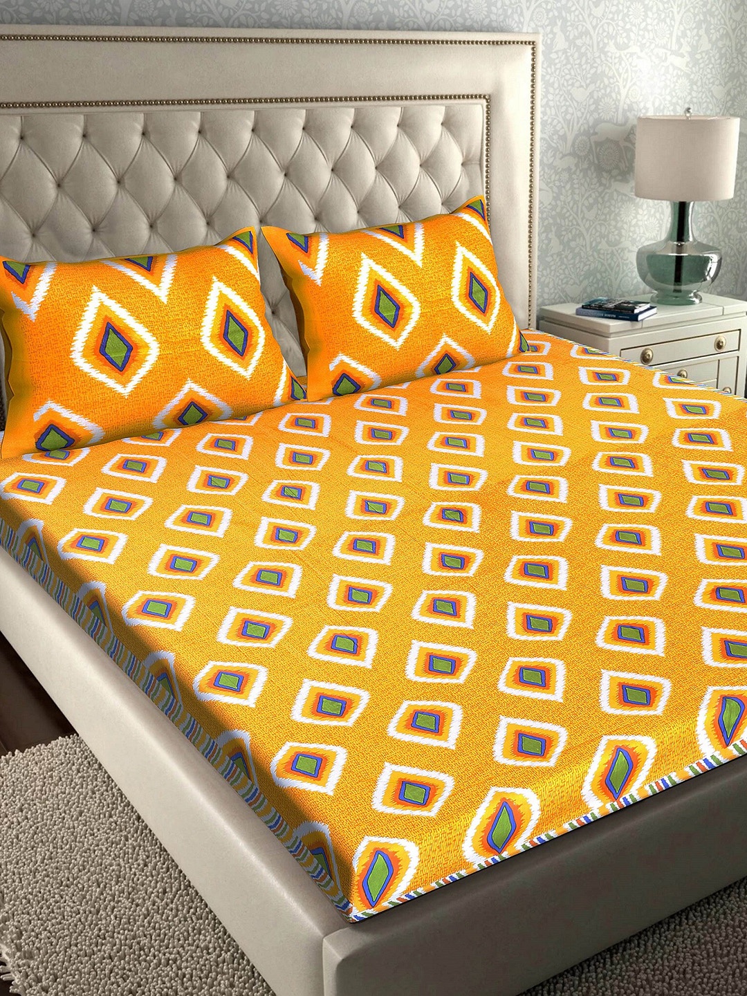 

Rajasthanikart Yellow Geometric Cotton 110 TC Queen Bedsheet with 2 Pillow Covers