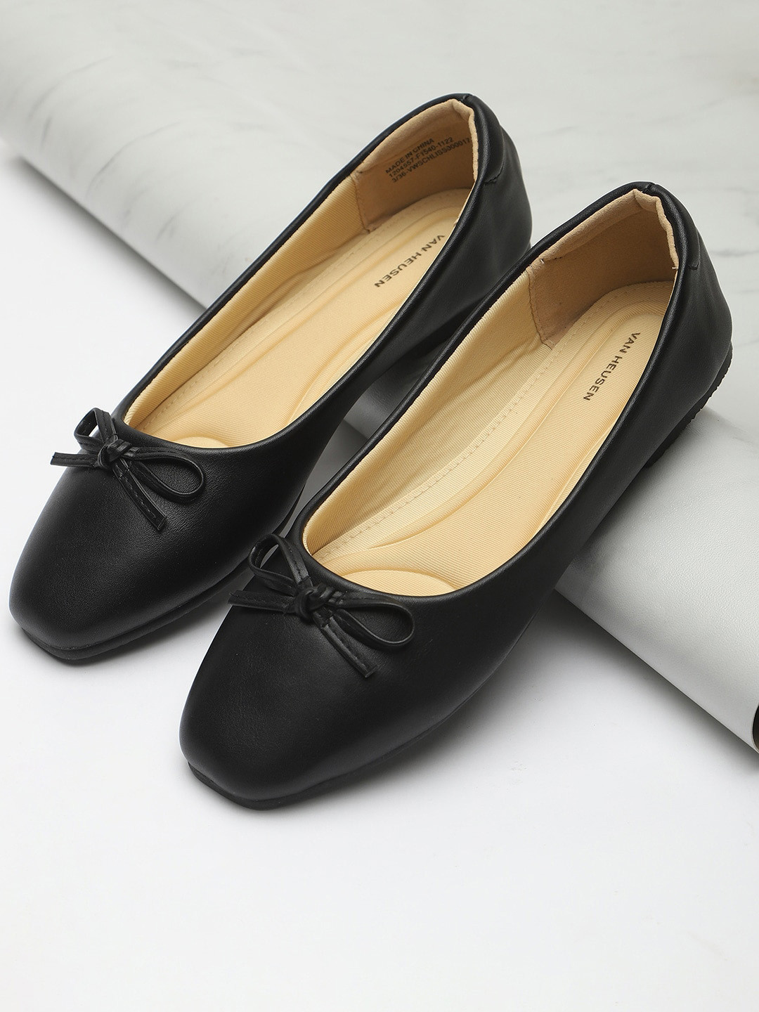 

Van Heusen Woman Bow Detailed PU Ballerinas, Black
