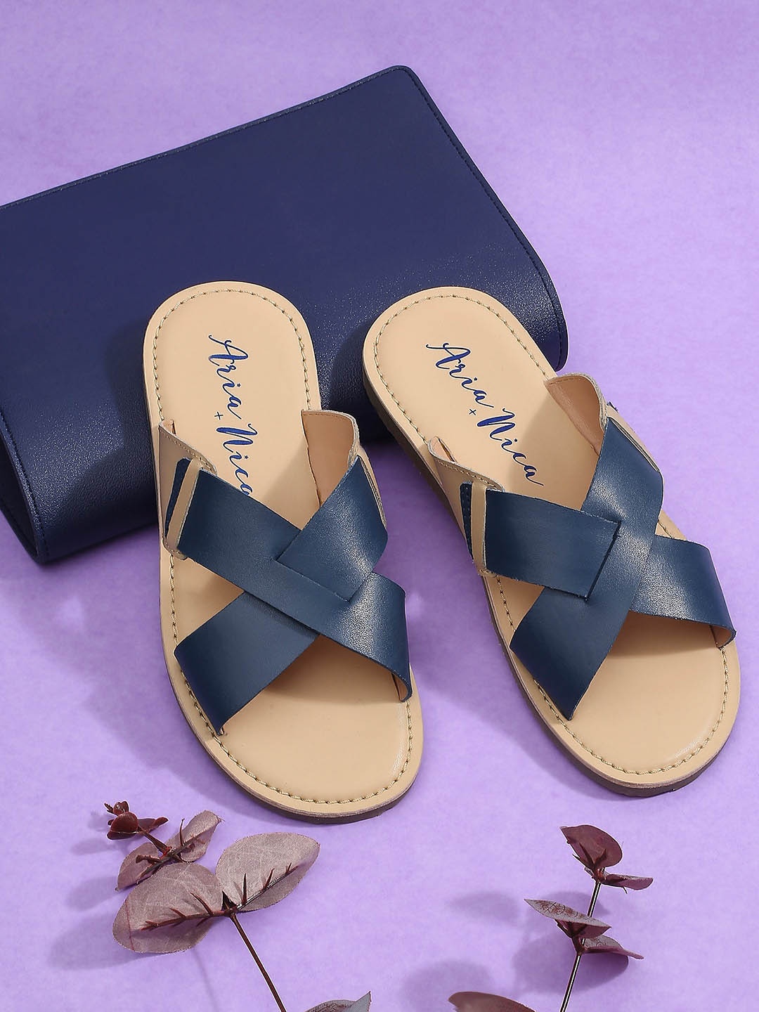 

Aria Nica Boys Jeff Textured Leather Comfort Sandals, Navy blue