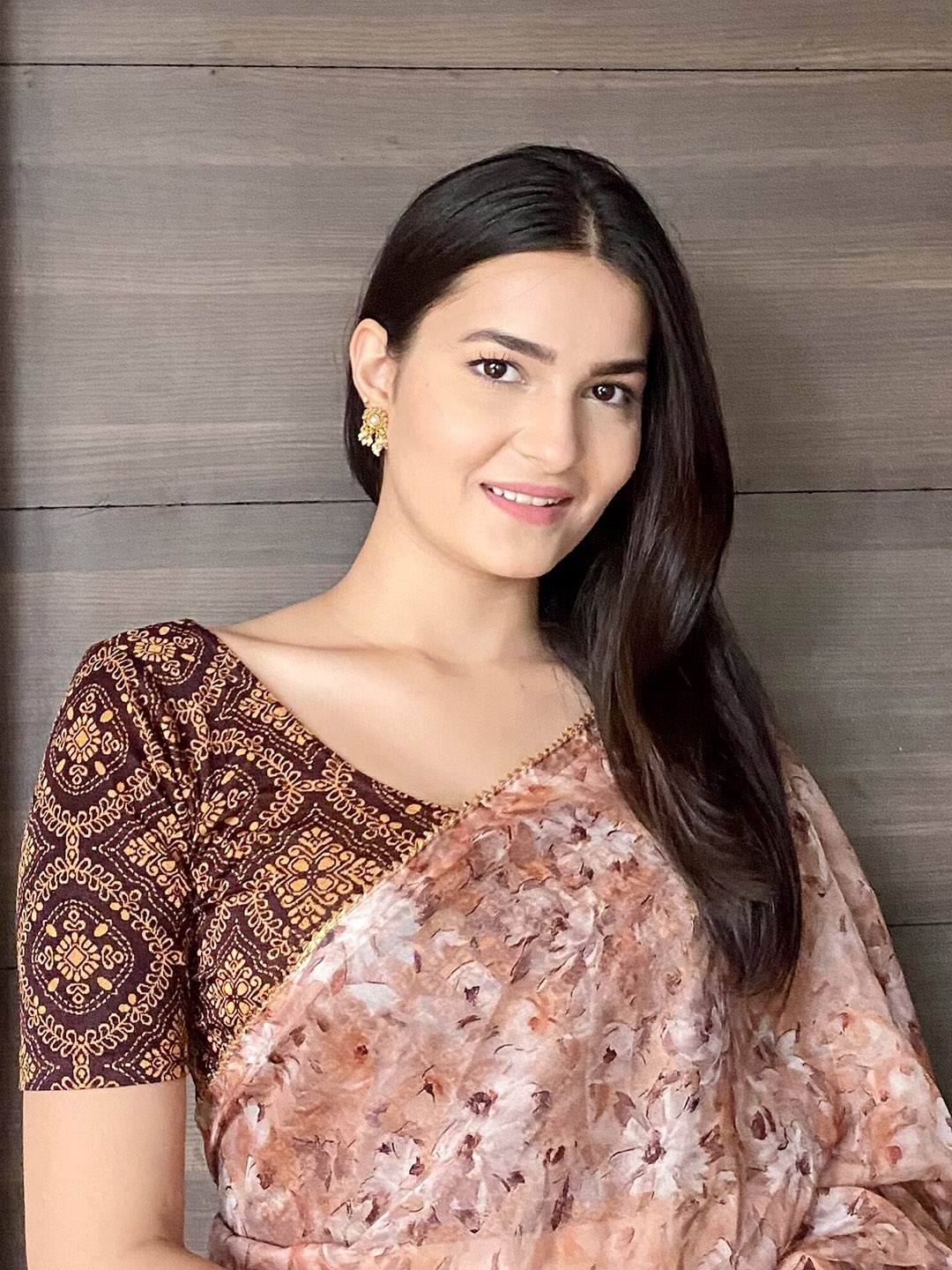 

Bindigasm's Advi Ethnic Motifs Printed Jacquard Stretchable Saree Blouse, Coffee brown