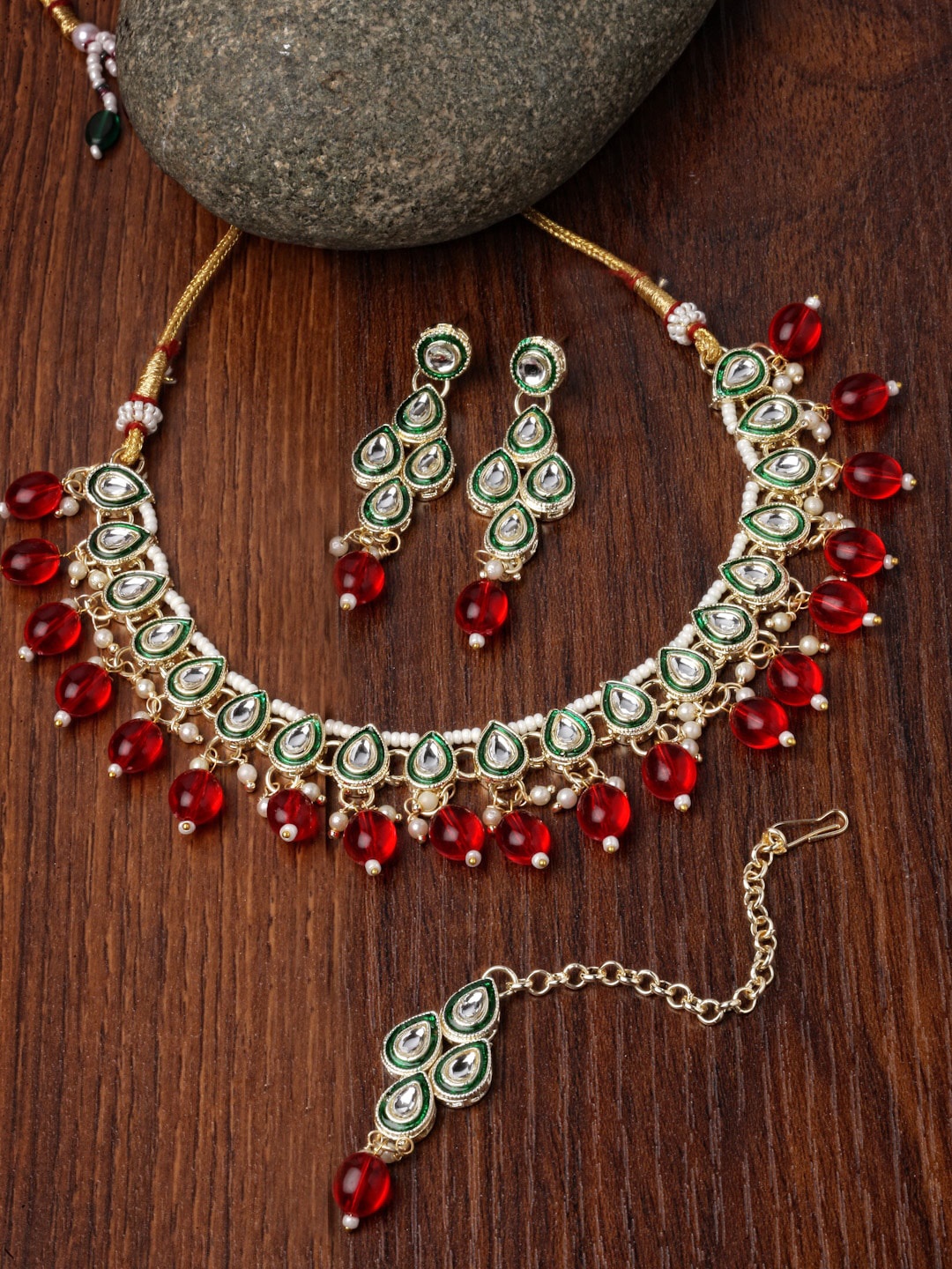 

Sukkhi Gold-Plated AD-Studded & Beaded Jewellery Set