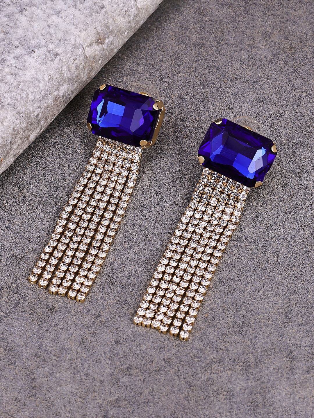 

Sukkhi Gold Plated Geometric Drop Earrings
