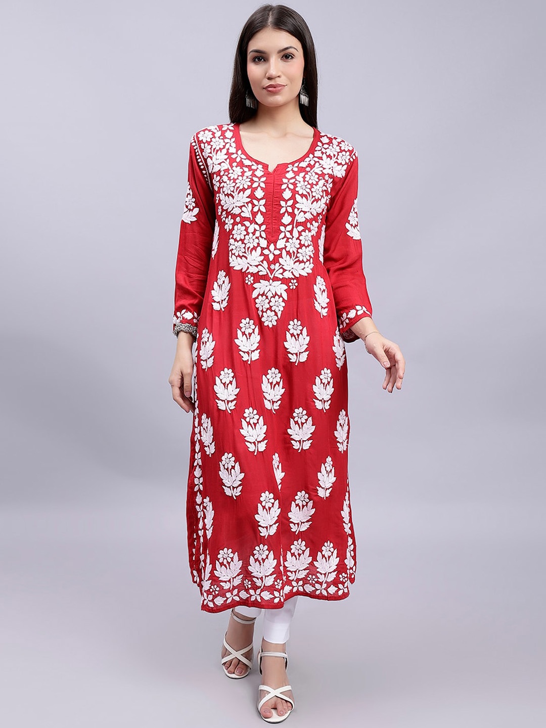 

Seva Chikan Women Maroon Ethnic Motifs Embroidered Lucknowi Chikankari Kurta