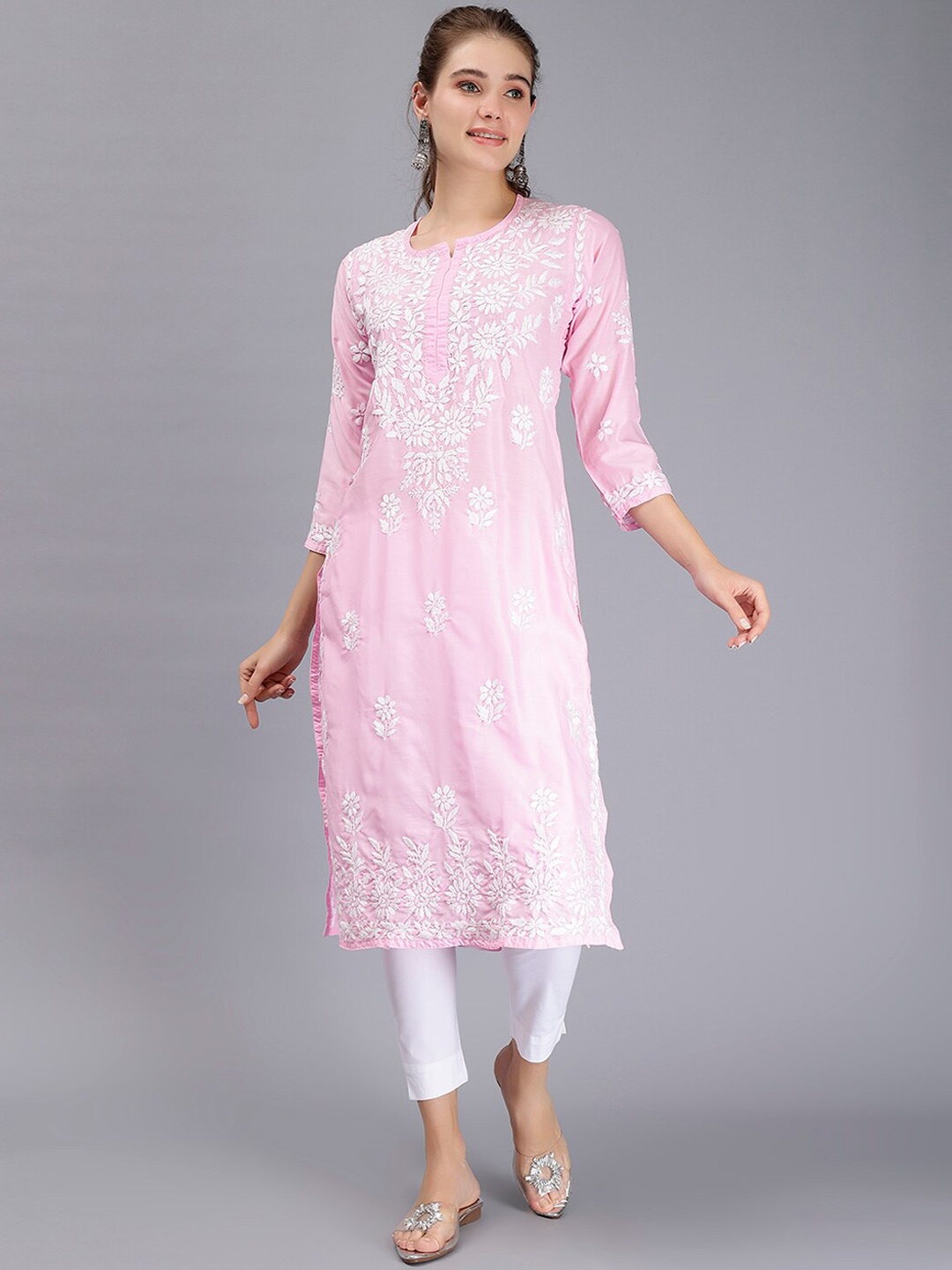 

Seva Chikan Ethnic Motifs Lucknowi Chikankari Embroidered Regular Kurta, Pink