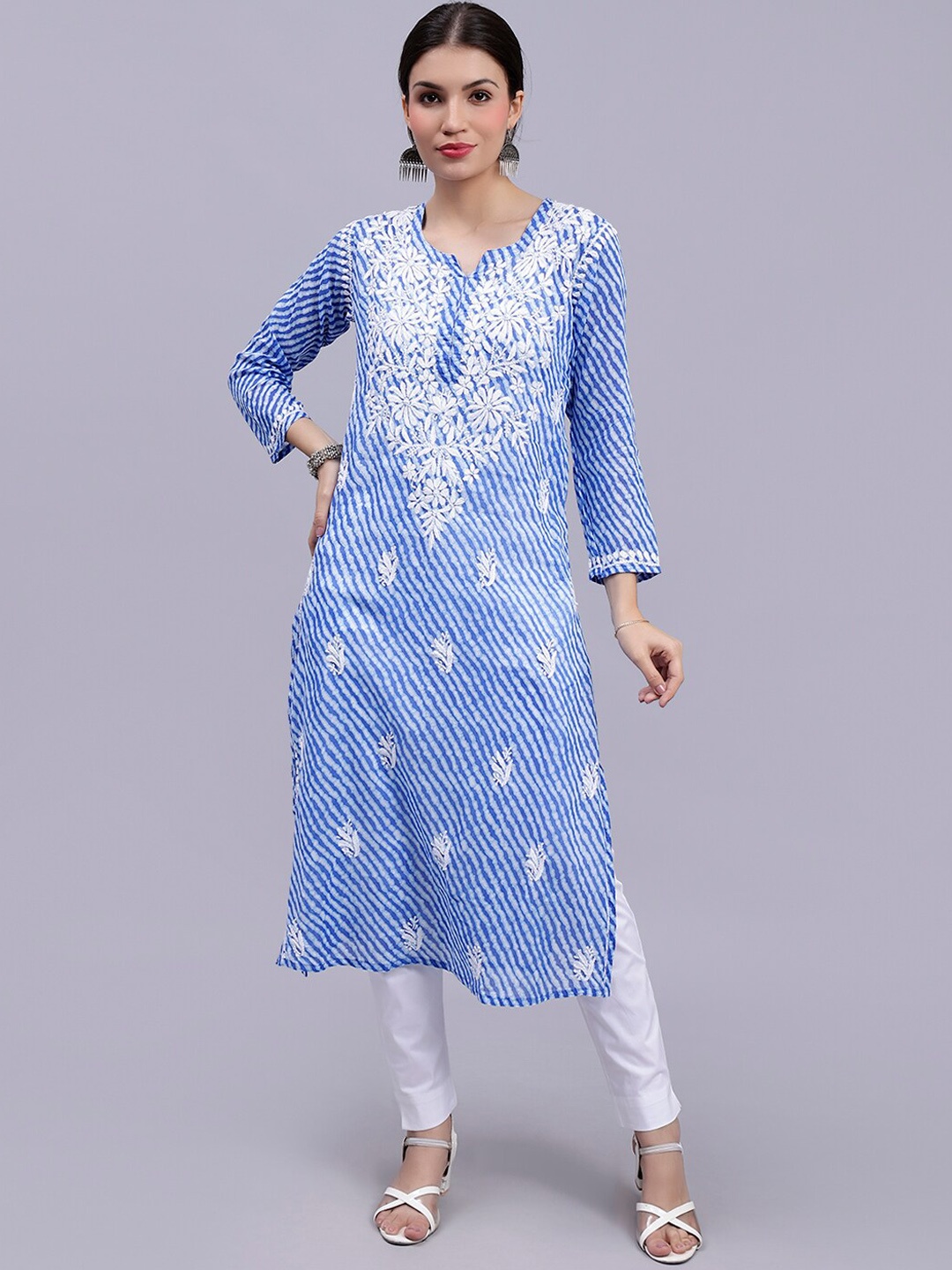 

Seva Chikan Leheriya Printed Floral Embroidered Lucknowi Chikankari Cotton Straight Kurta, Blue