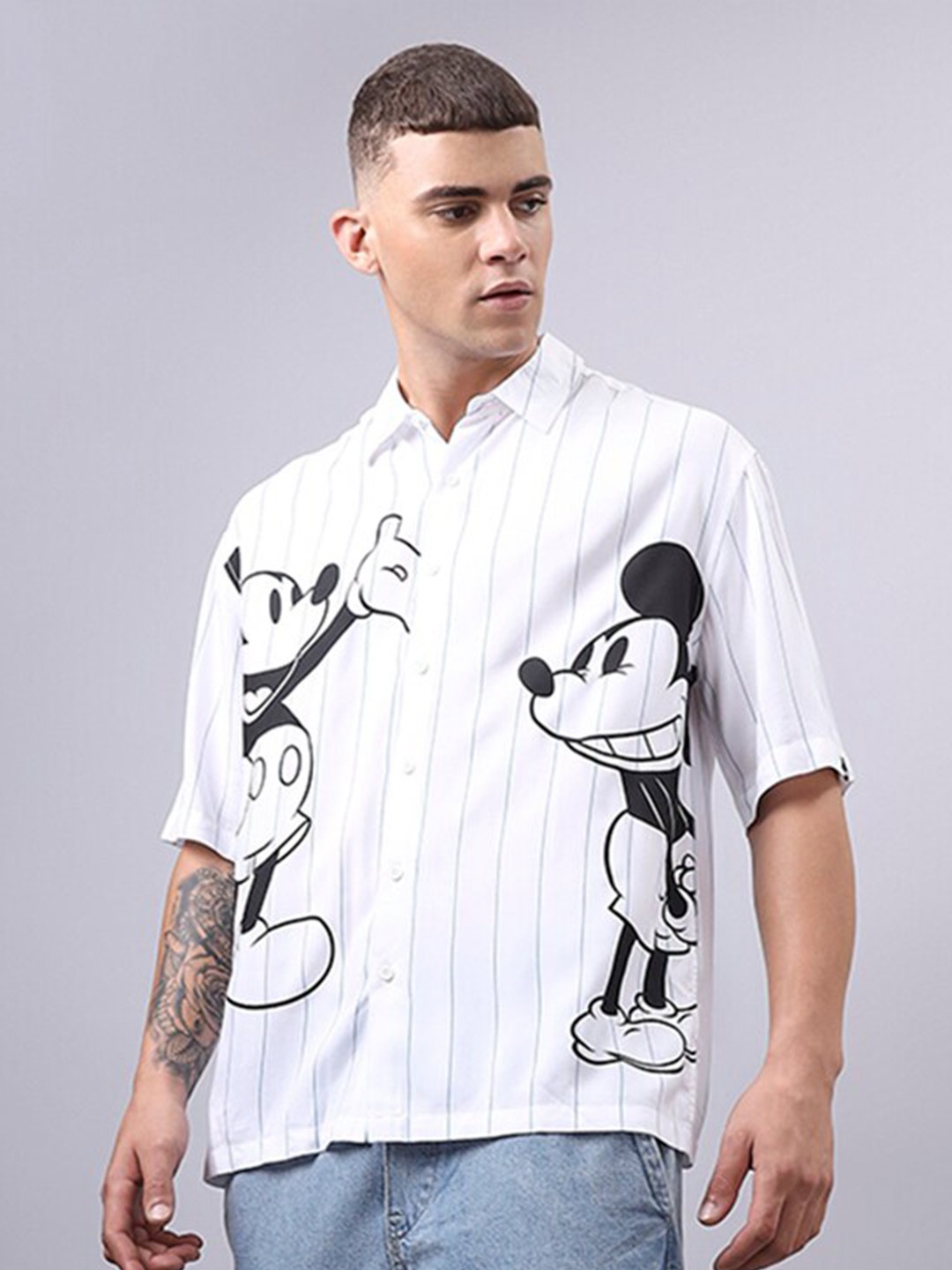 

Bewakoof Super Loose Fit Mickey Mouse Disney Merchandise Printed Oversized Casual Shirt, White