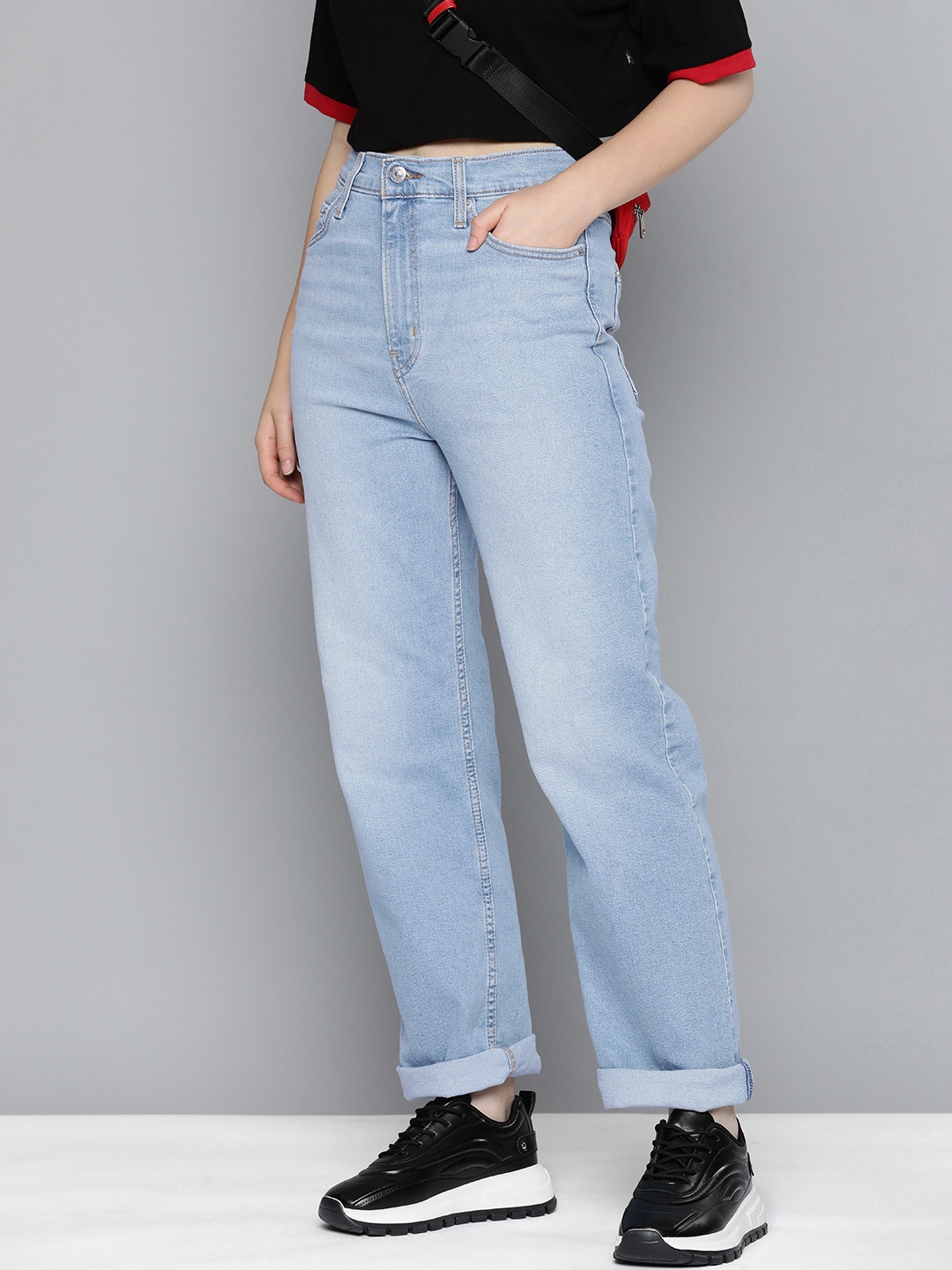 

Levis Women Straight Fit High-Rise Light Fade Stretchable Jeans, Blue