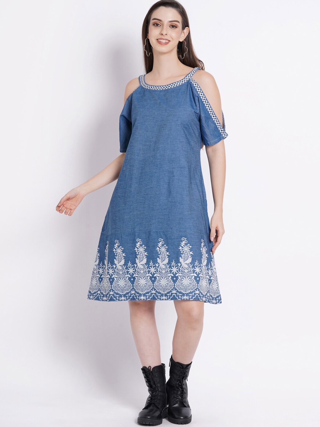 

SUMAVI-FASHION Embroidered Cold-Shoulder Organic Cotton A-Line Dress, Blue