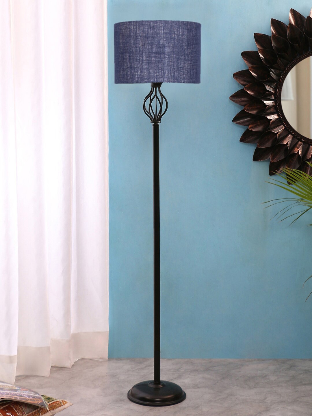 

Devansh Blue & Black Jute Drum Iron Basket Floor Lamp