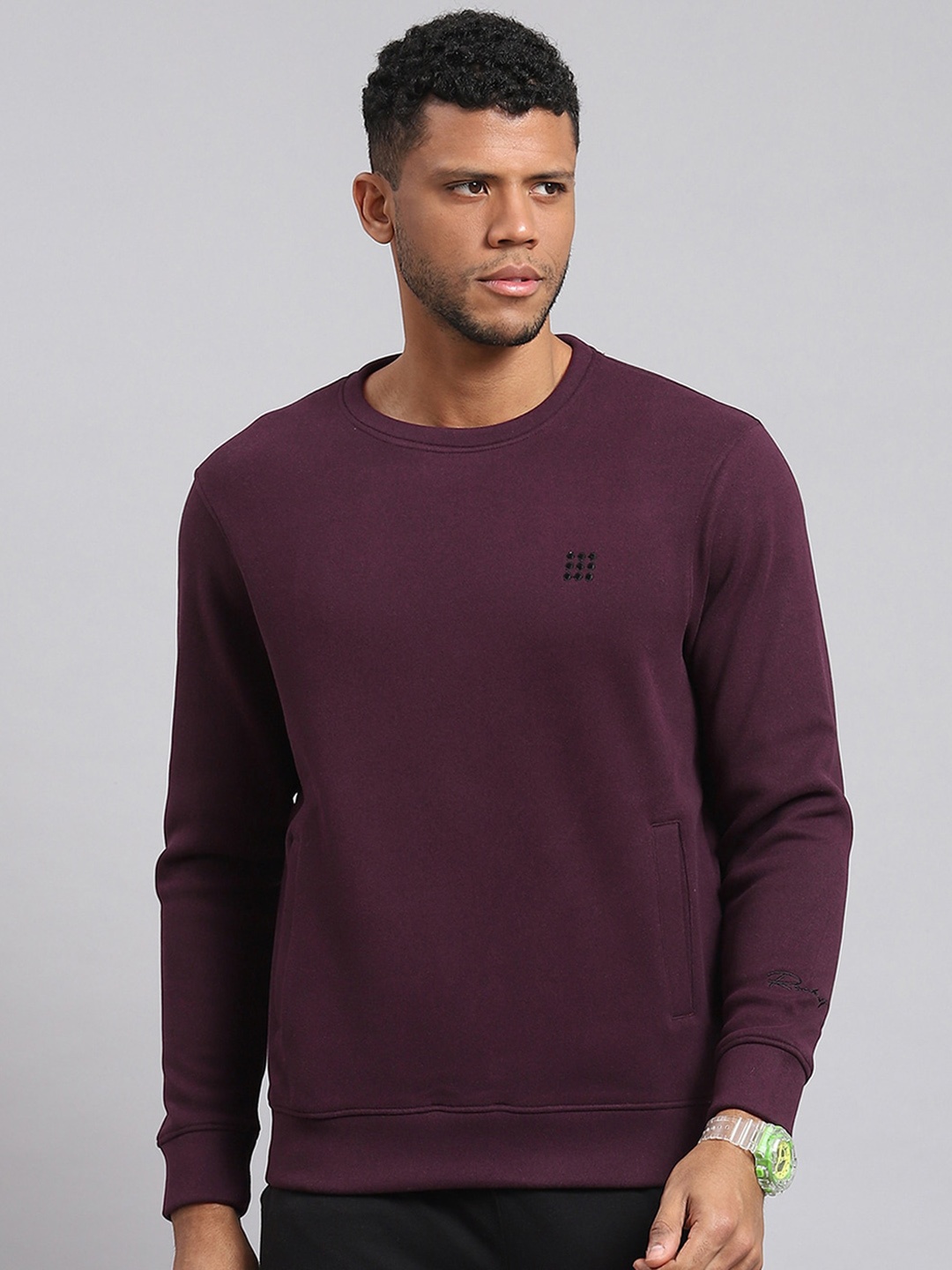 

rock.it Round Neck Long Sleeves Pullover, Burgundy