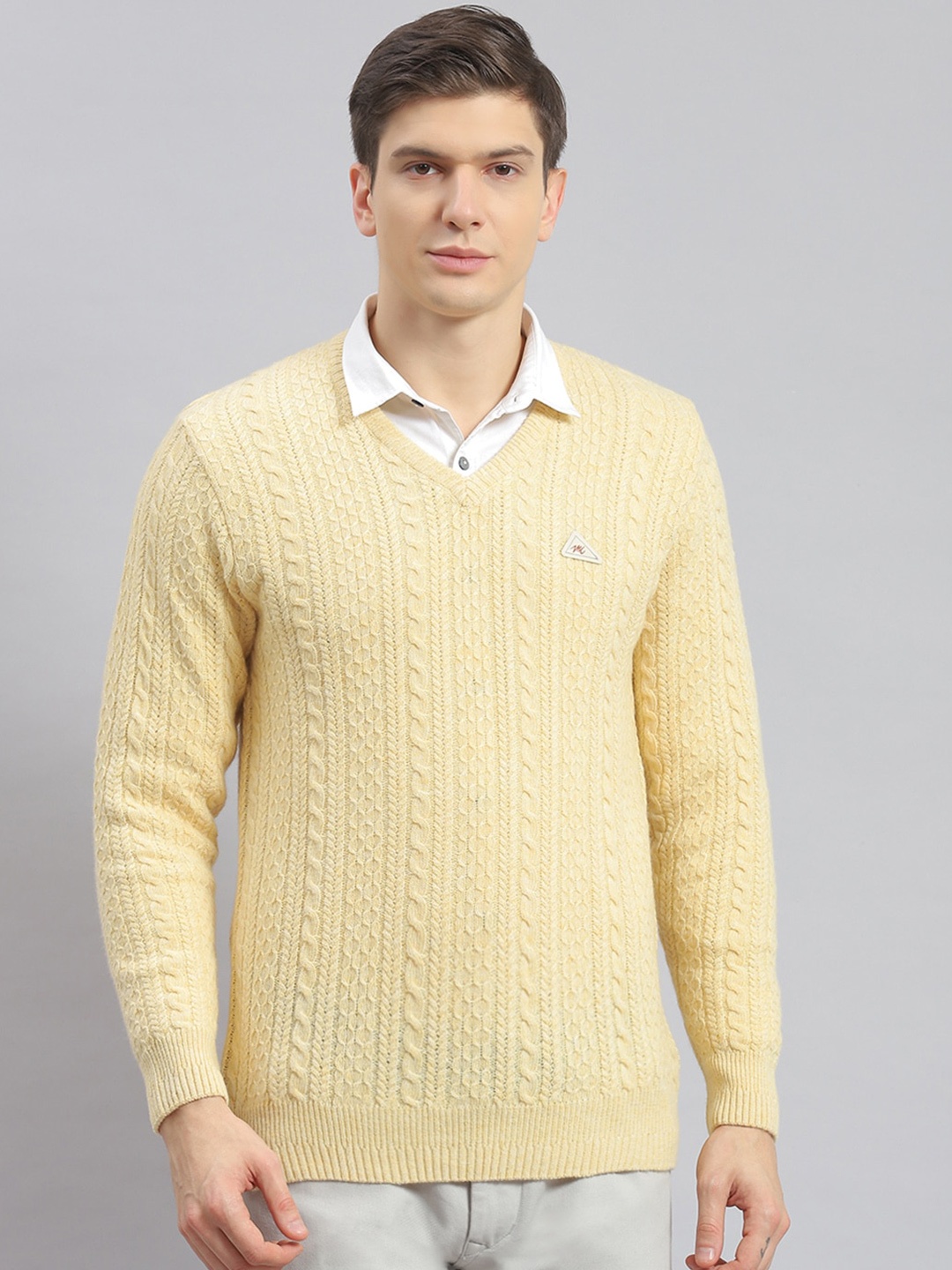

Monte Carlo V-Neck Woollen Pullover Sweater, Cream