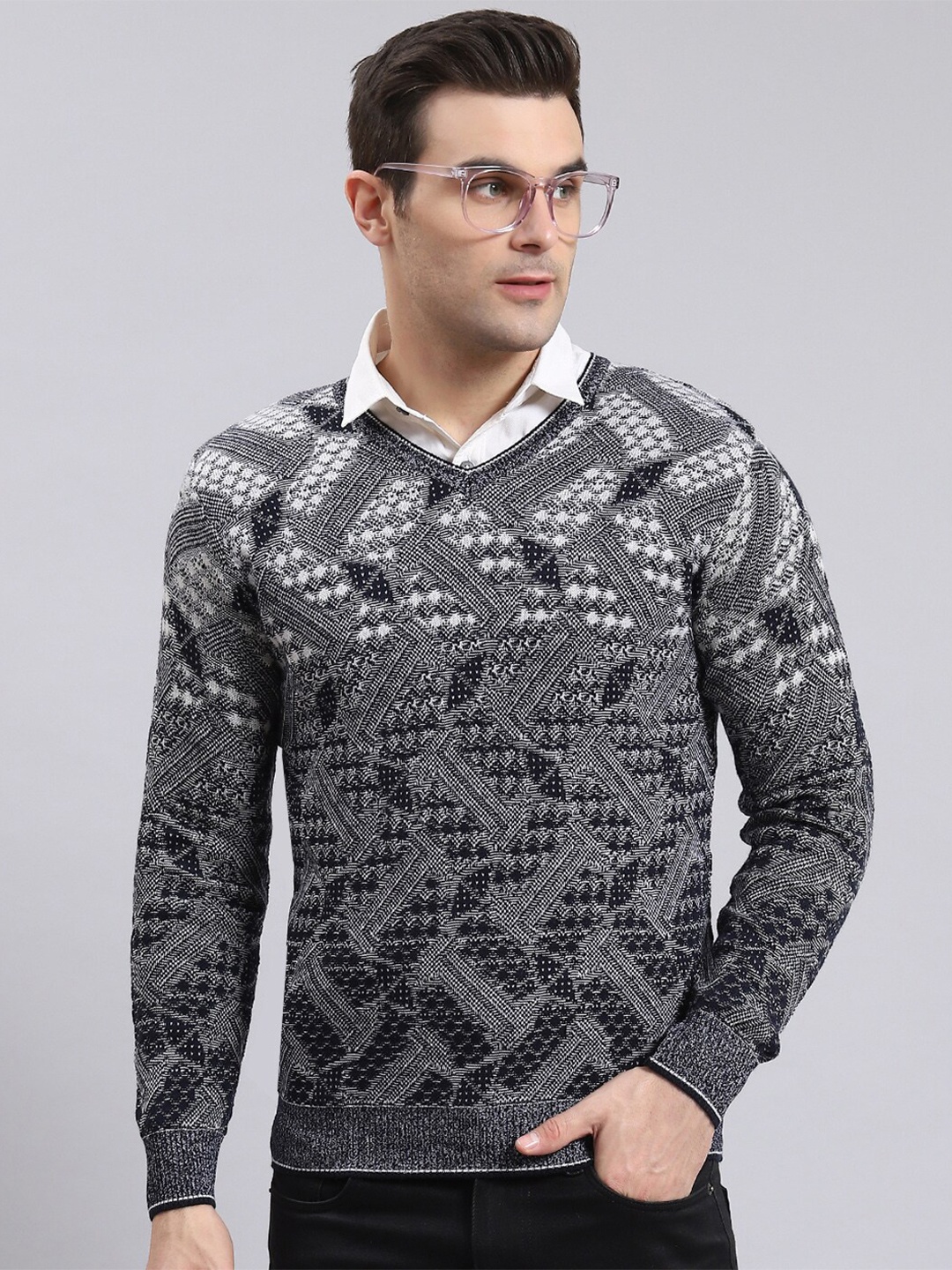 

Monte Carlo Self Design Woollen Pullover Sweaters, Grey