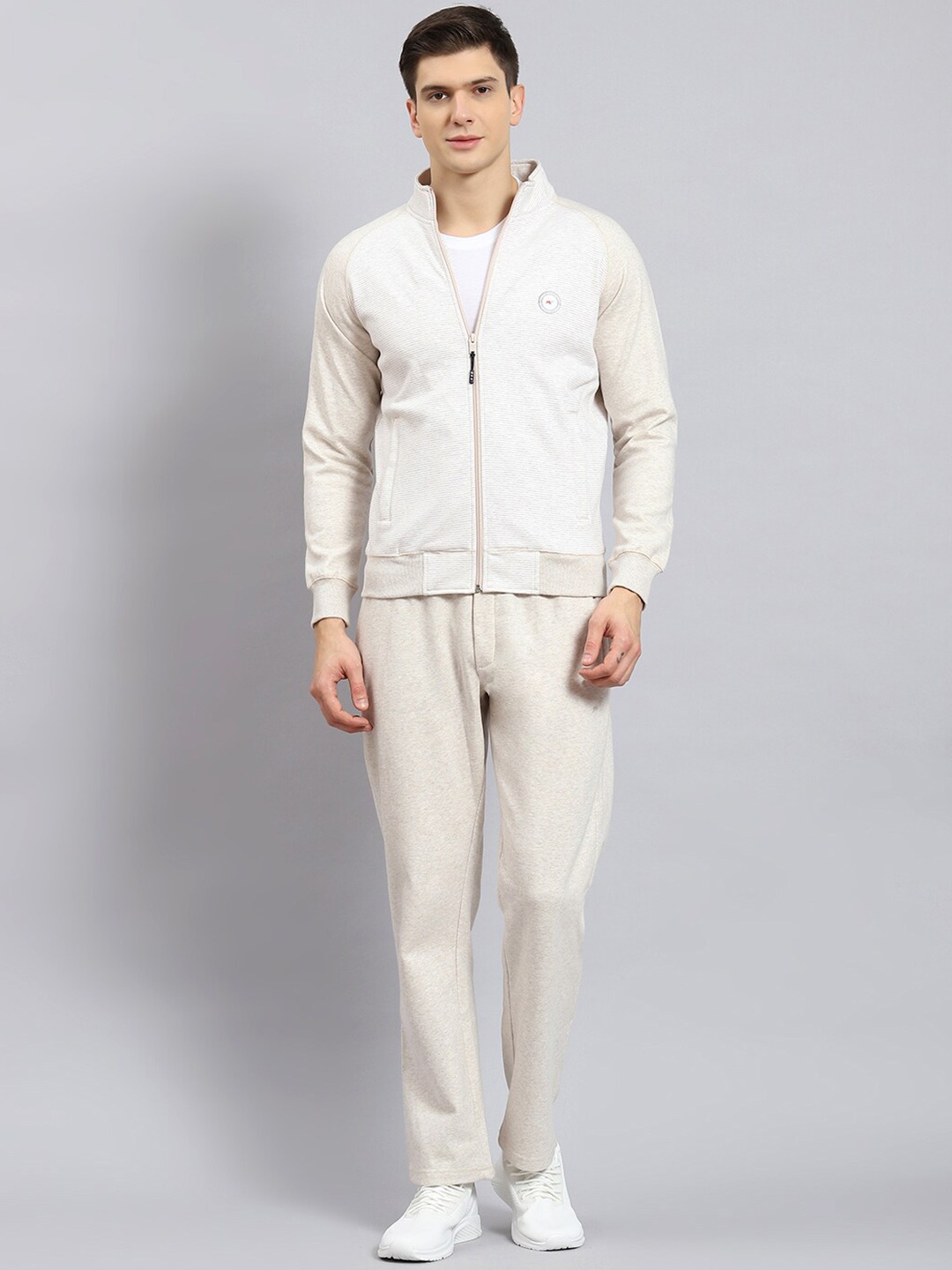 

Monte Carlo Mock Collar Sweatshirt & Pants, Off white