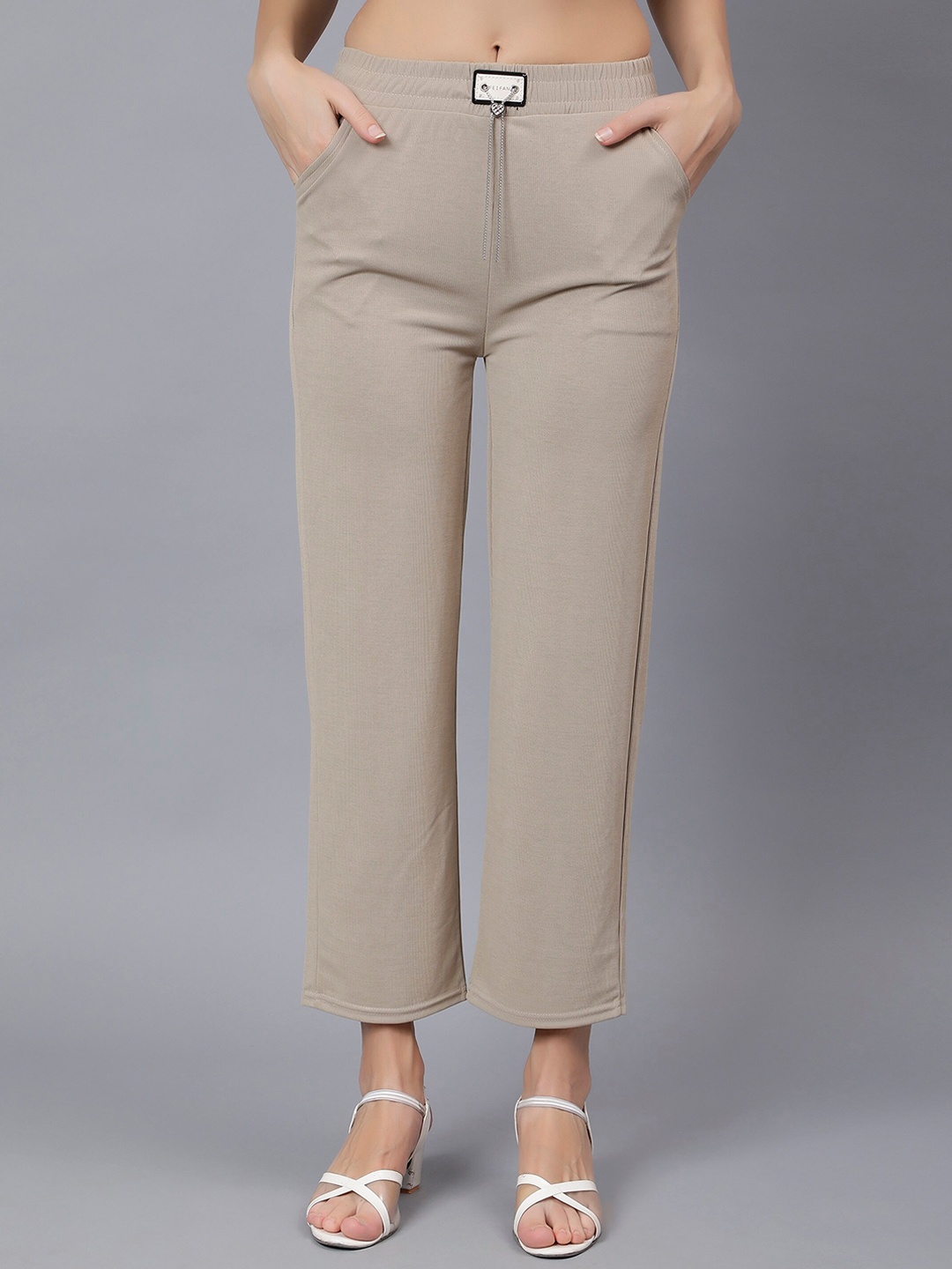 

Steele Women Mid-Rise Cropped Regular Trouser, Beige