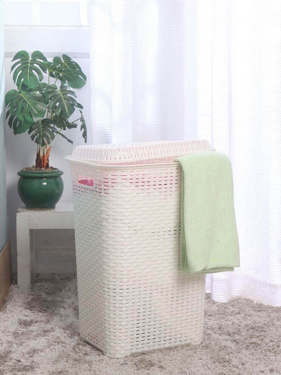 

Cello Eliza White Laundry Basket