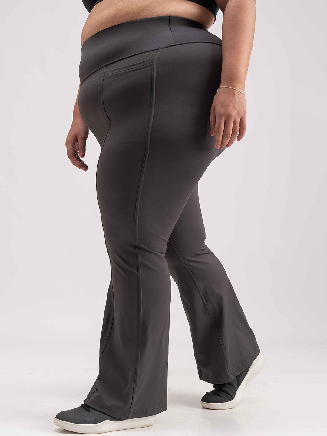 

SPIRIT ANIMAL Plus Size Women High-Rise Track Pants, Grey