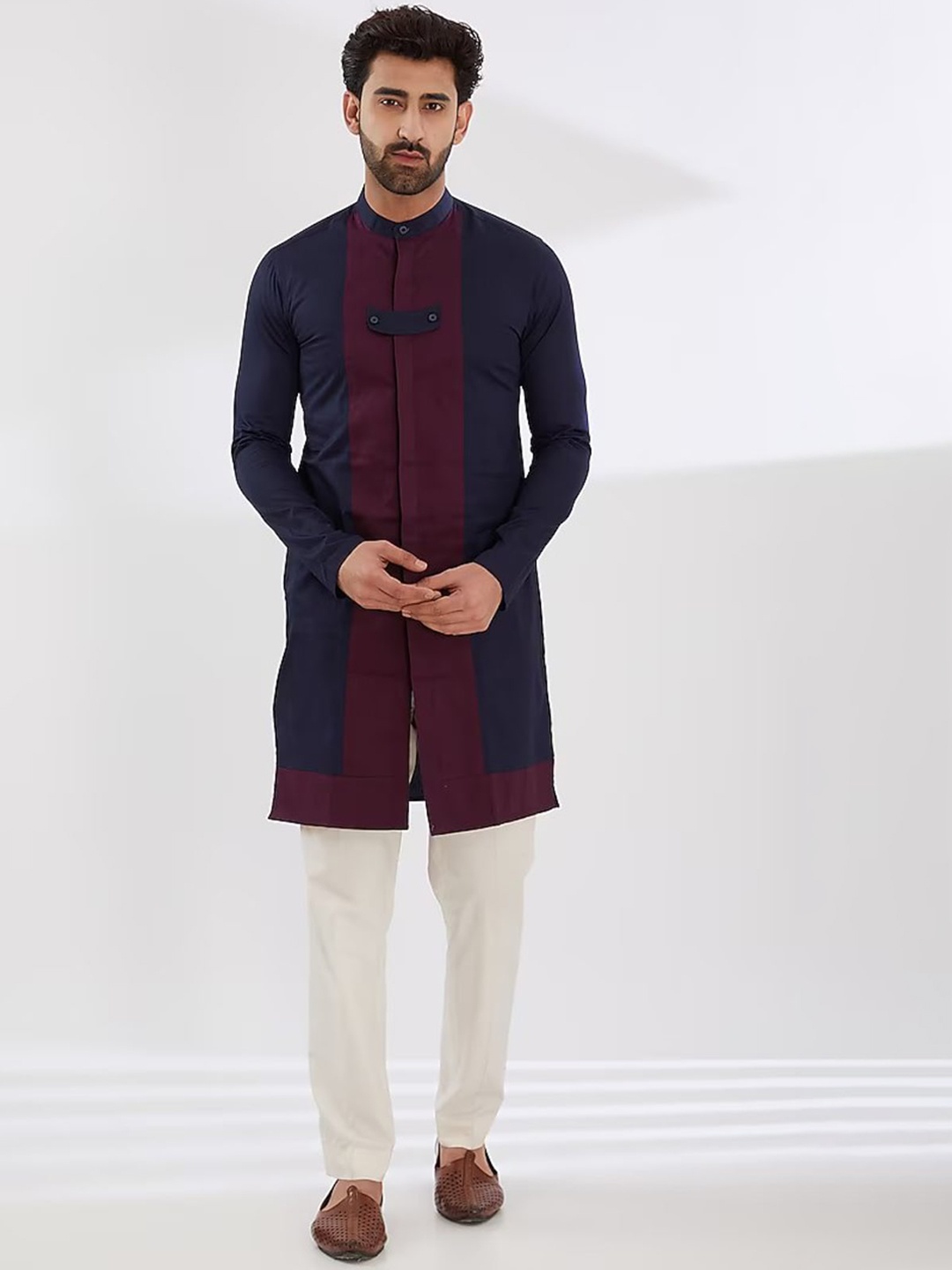 

HE SPOKE Colourblocked Band Collar Long Sleeves Cotton A-Line Kurta, Navy blue