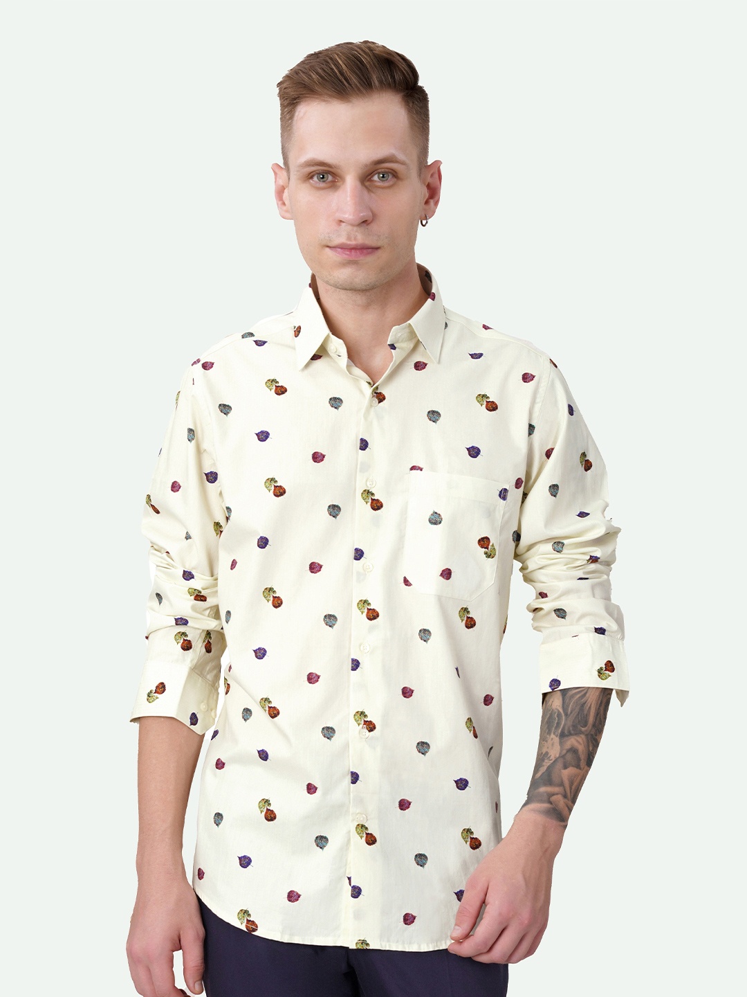 

FRENCH CROWN Standard Conversational Printed Cotton Casual Shirt, Cream