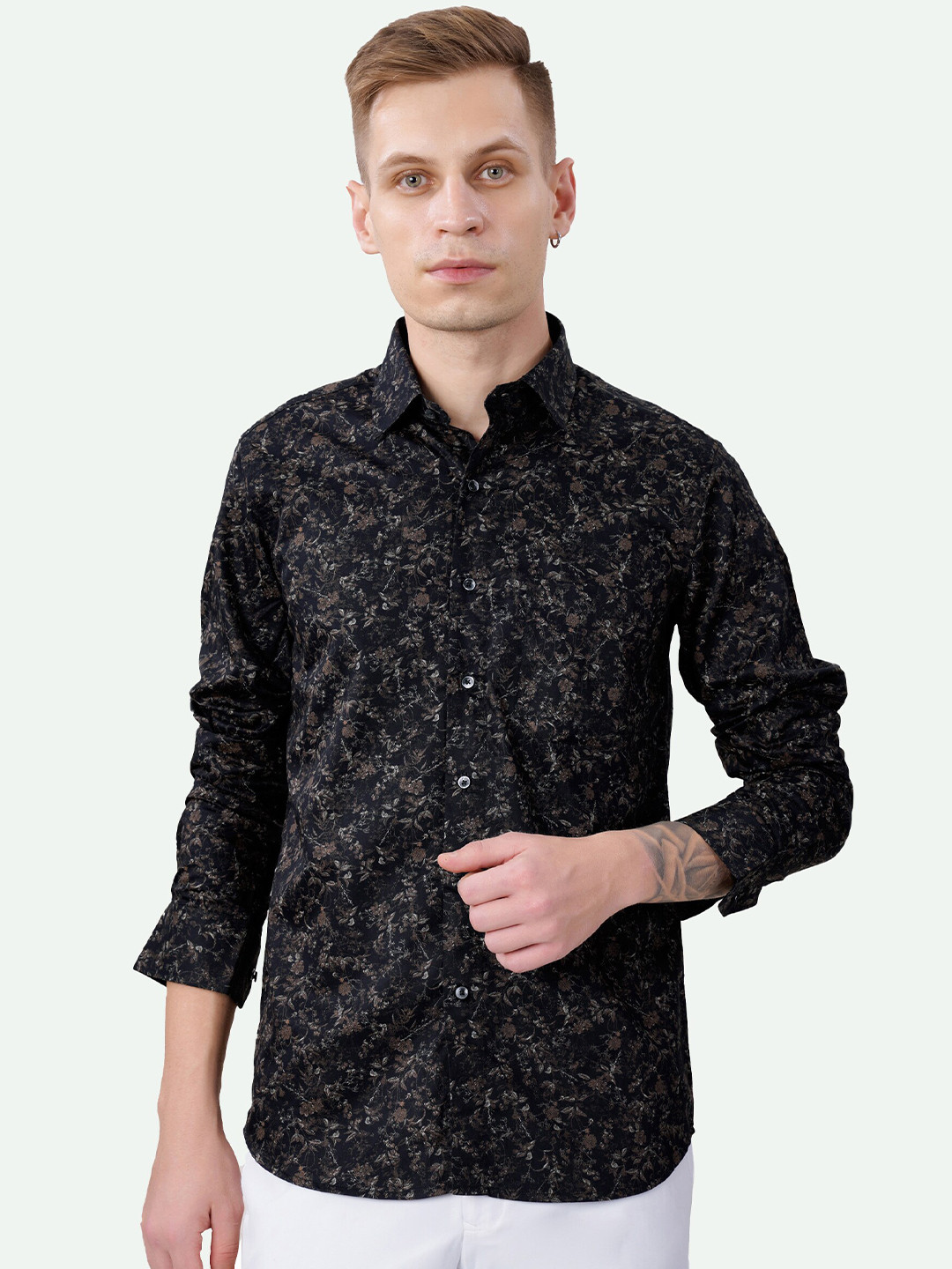 

FRENCH CROWN Standard Floral Printed Cotton Casual Shirt, Black
