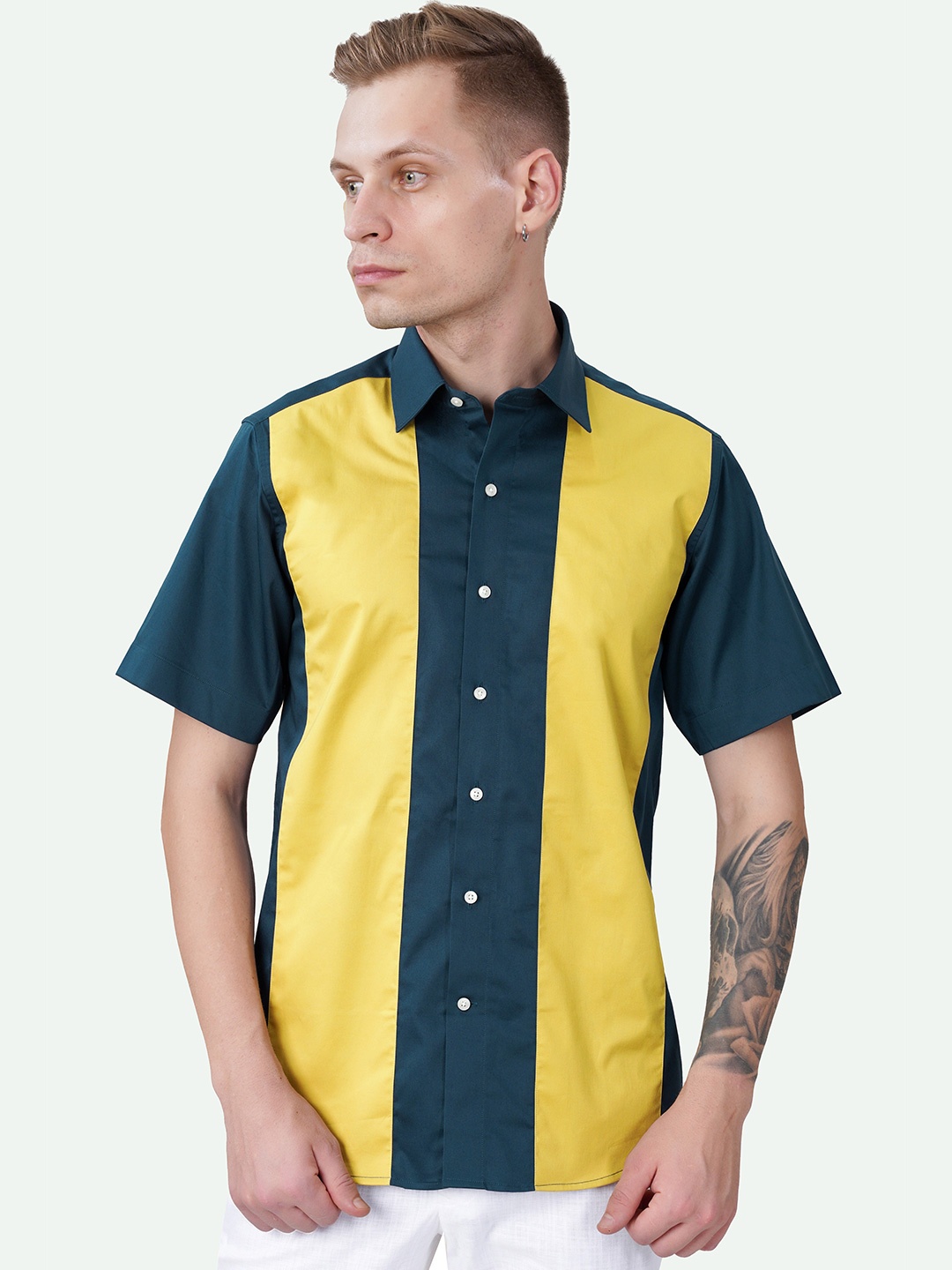 

FRENCH CROWN Standard Colourblocked Spread Collar Pure Cotton Casual Shirt, Teal