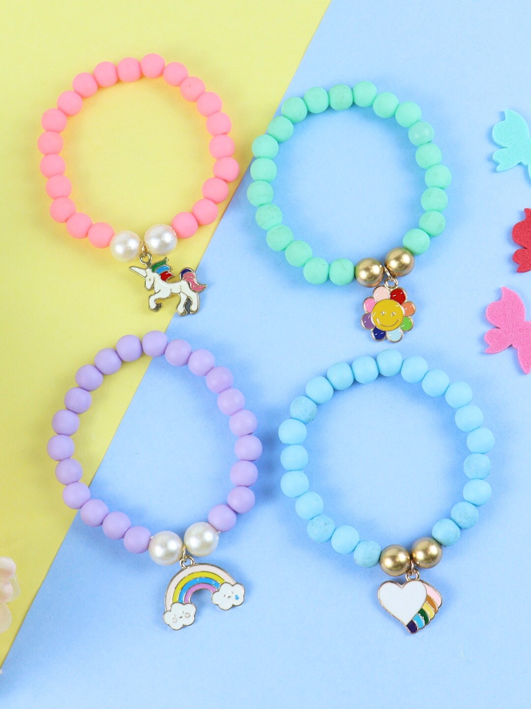 

Asthetika Kids Girls Set Of 4 Floral Charm Beaded Bracelets, Pink