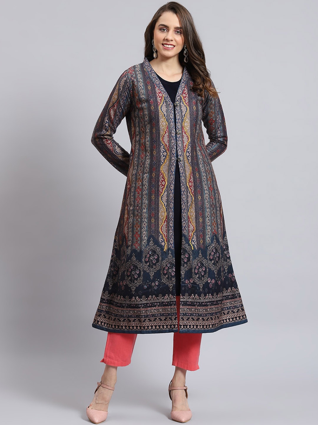 

Monte Carlo Ethnic Motifs Self Design V-Neck Layered Kurta, Teal
