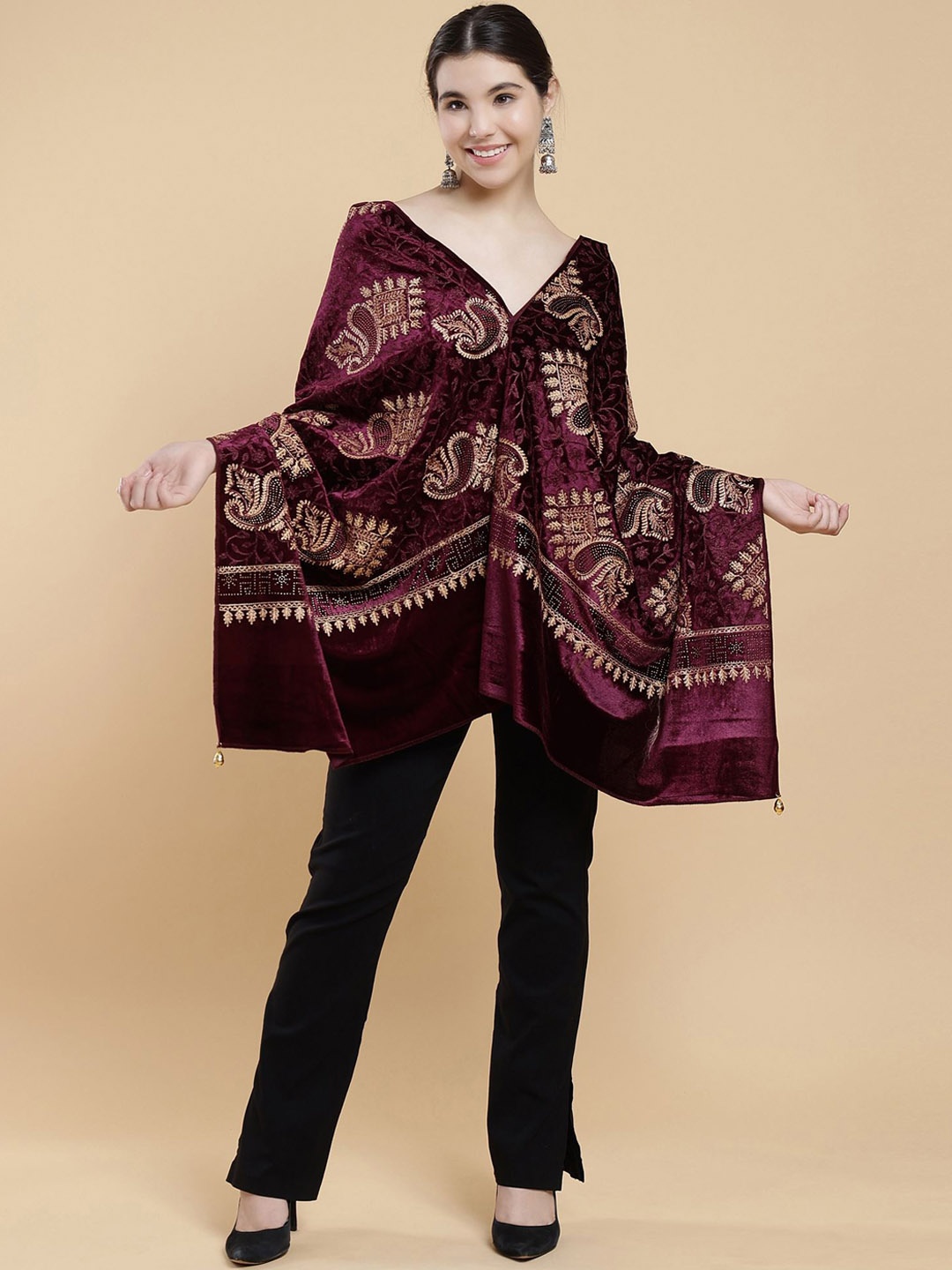 

Moda Chales Floral Embroidered Sequinned Velvet Shawl, Burgundy