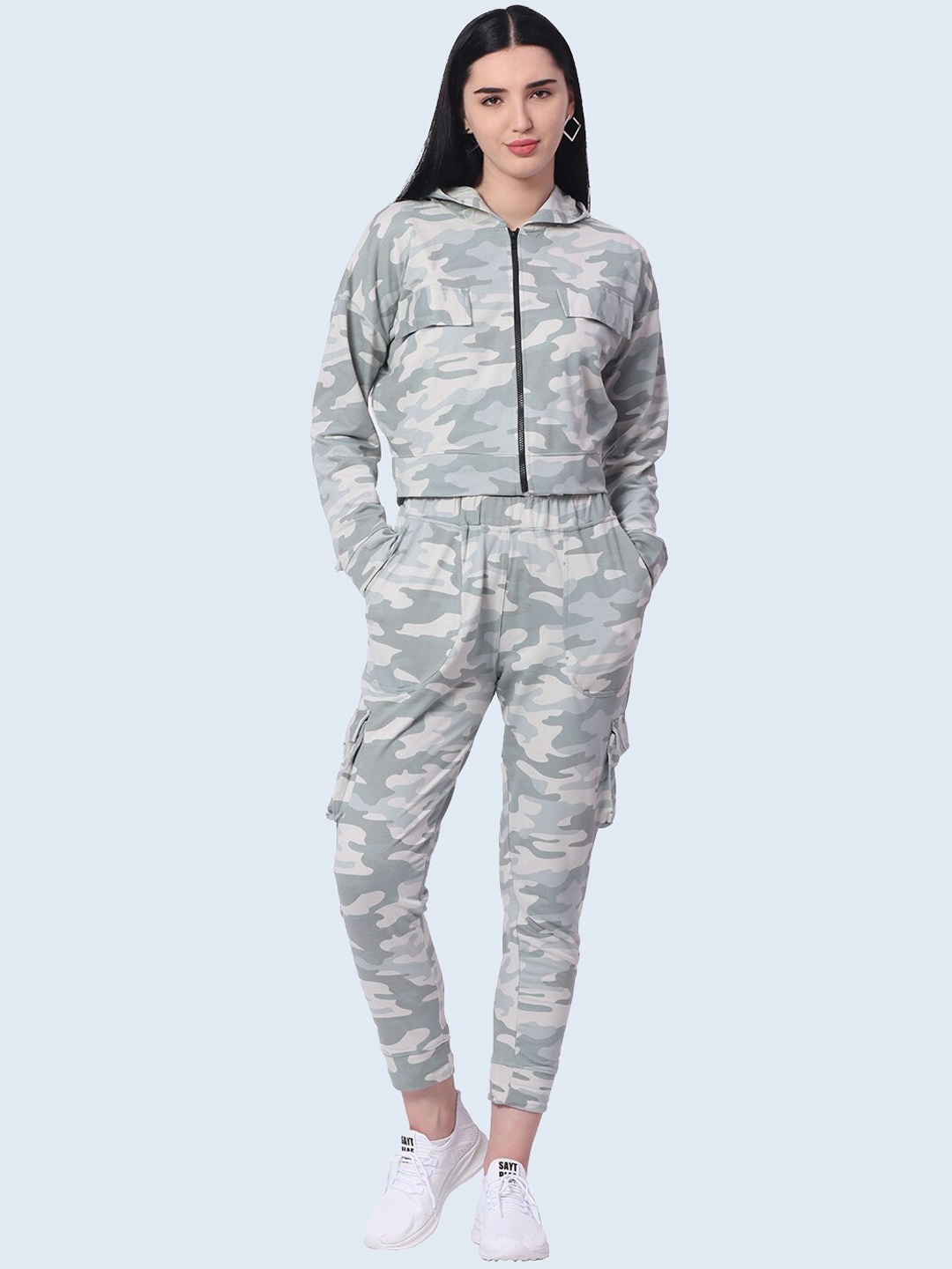 

ZERAC Camouflage Printed Hooded Crop Top & Trousers, Grey