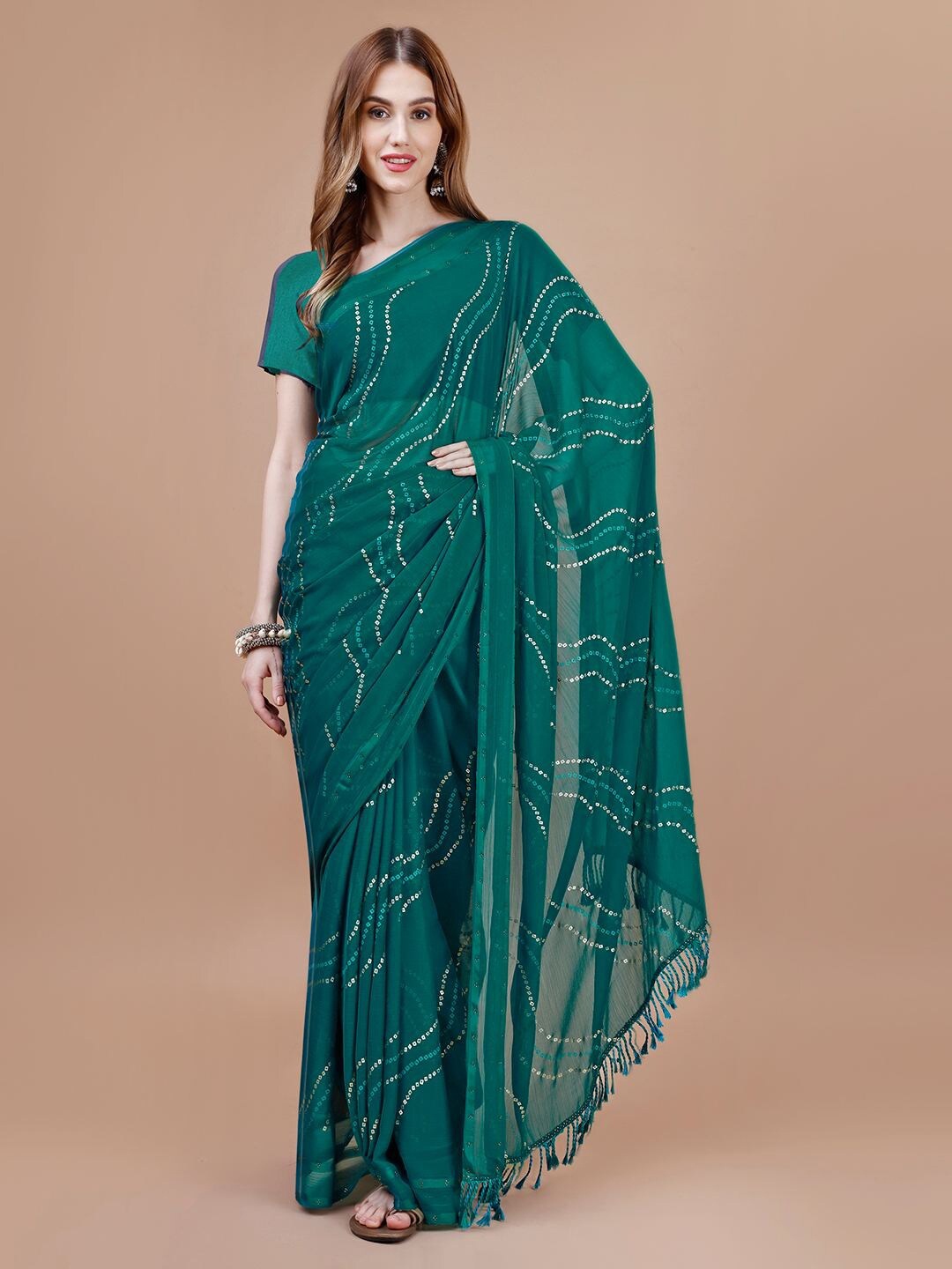 

Indian Women Geometric Embellished Pure Chiffon Saree, Teal