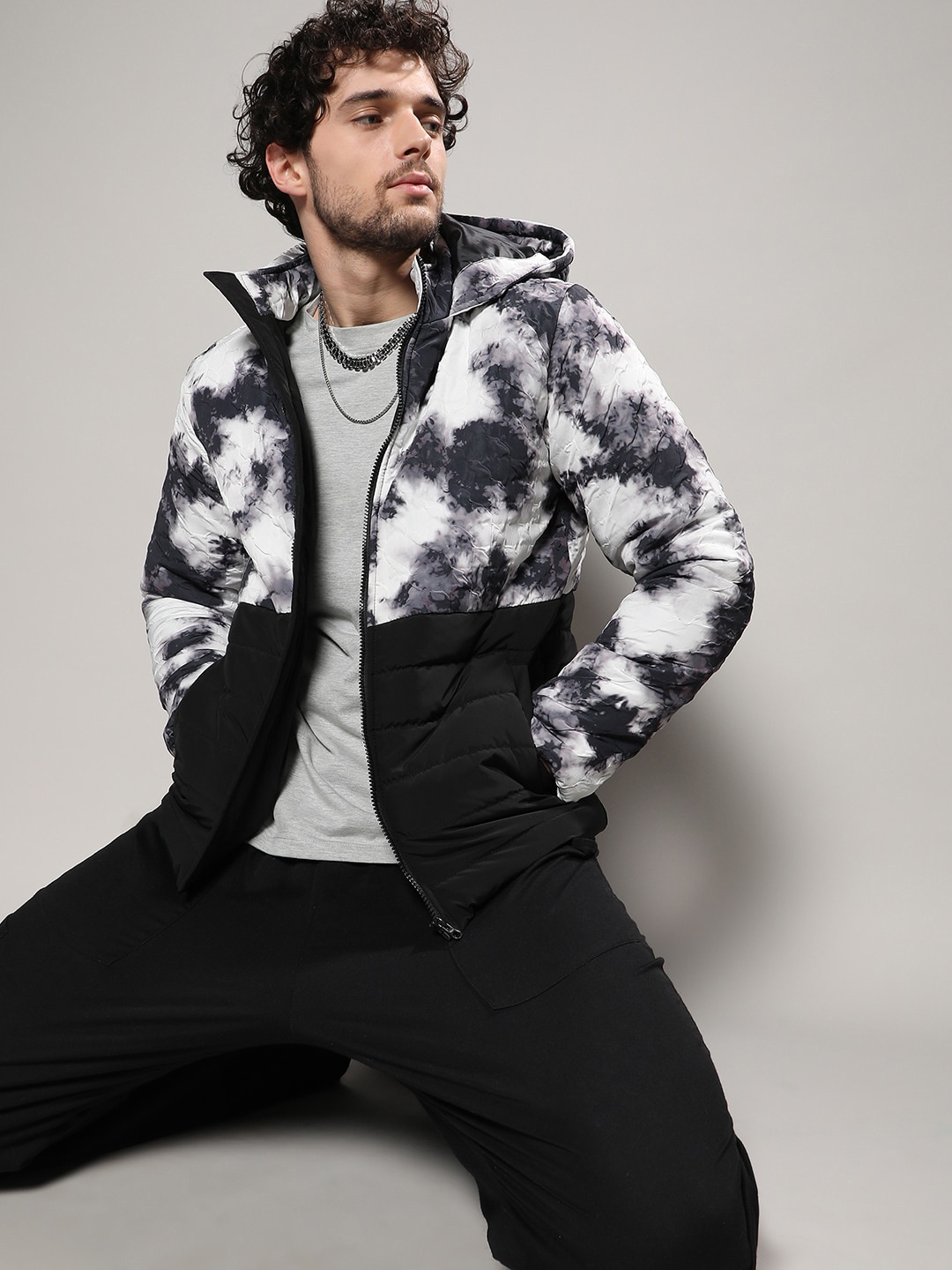 

Campus Sutra Men Black Tie and Dye Hooded Windcheater Bomber Jacket