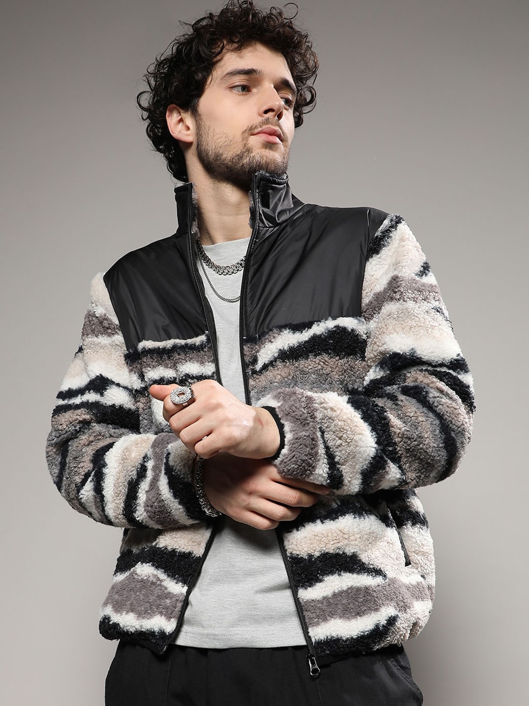 

Campus Sutra Suede Windcheater Outdoor Faux Fur Trim Open Front Jacket, Brown