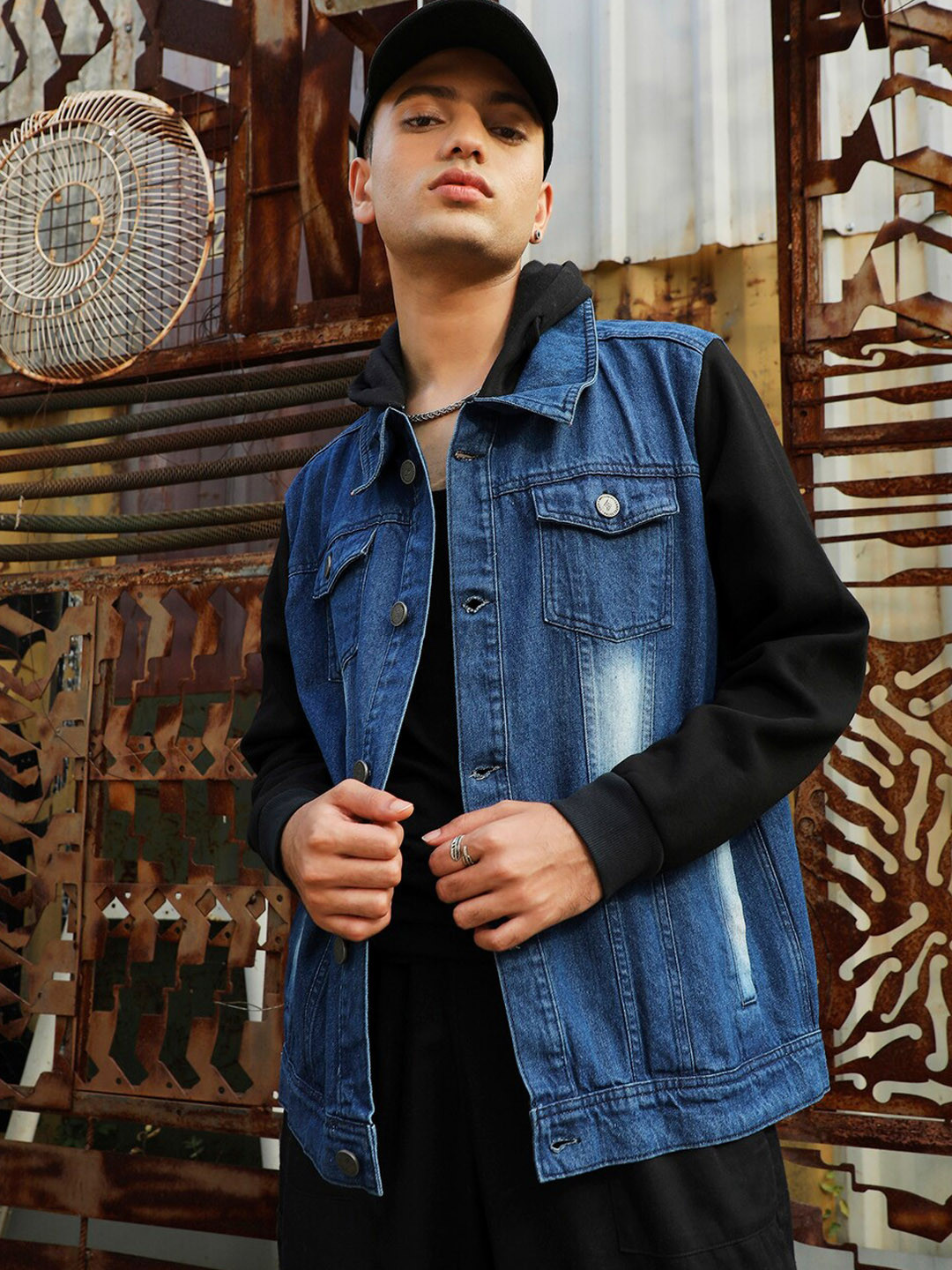 

Campus Sutra Black Colourblocked Hooded Windcheater Denim Jacket