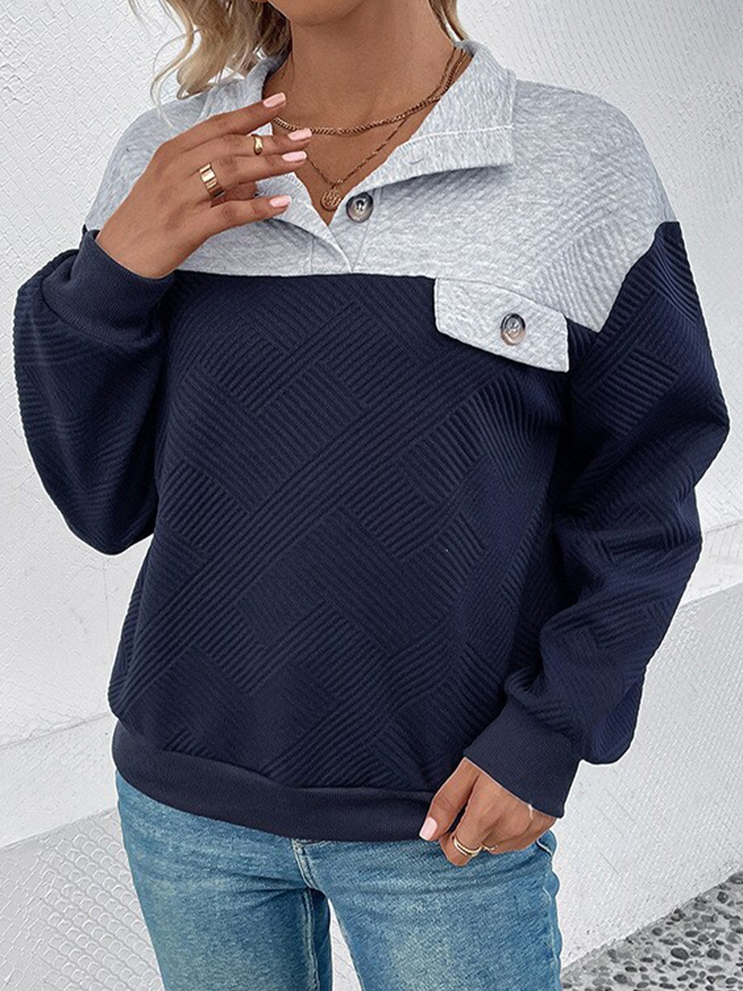 

StyleCast Navy Blue & Grey Colourblocked Sweatshirt