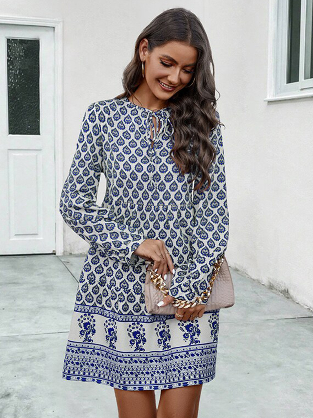 

StyleCast Blue & White Ethnic Motifs Printed Tie-Up Neck A-Line Dress
