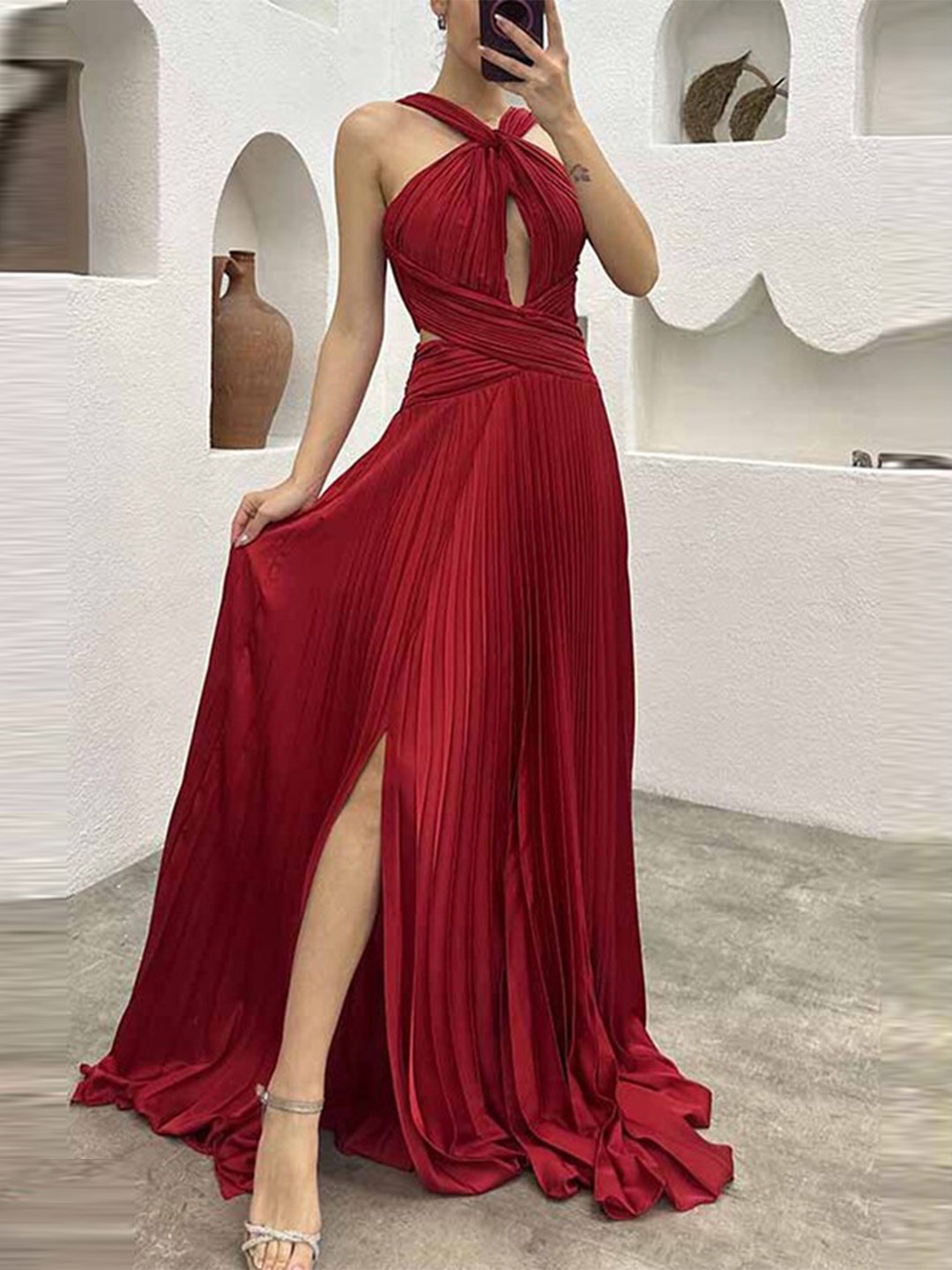 

StyleCast Red Halter Neck Cut-Outs Accordion Pleats Maxi Dress