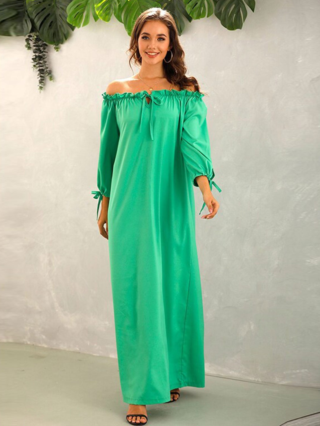 

StyleCast Green Off-Shoulder Puffed Sleeves Tie-Ups Maxi Dress