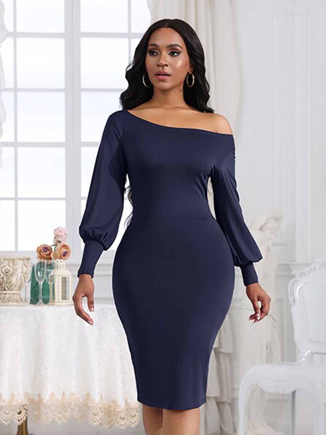 

StyleCast Navy Blue Off-Shoulder Cuffed Sleeve Bodycon Dress