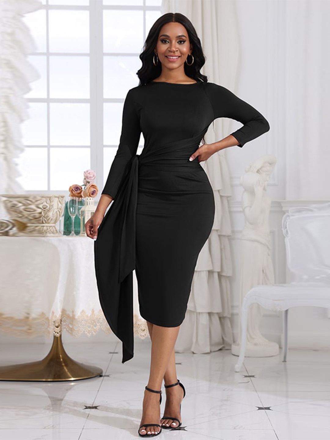 

StyleCast Black Gathered Detailed Bodycon Midi Dress