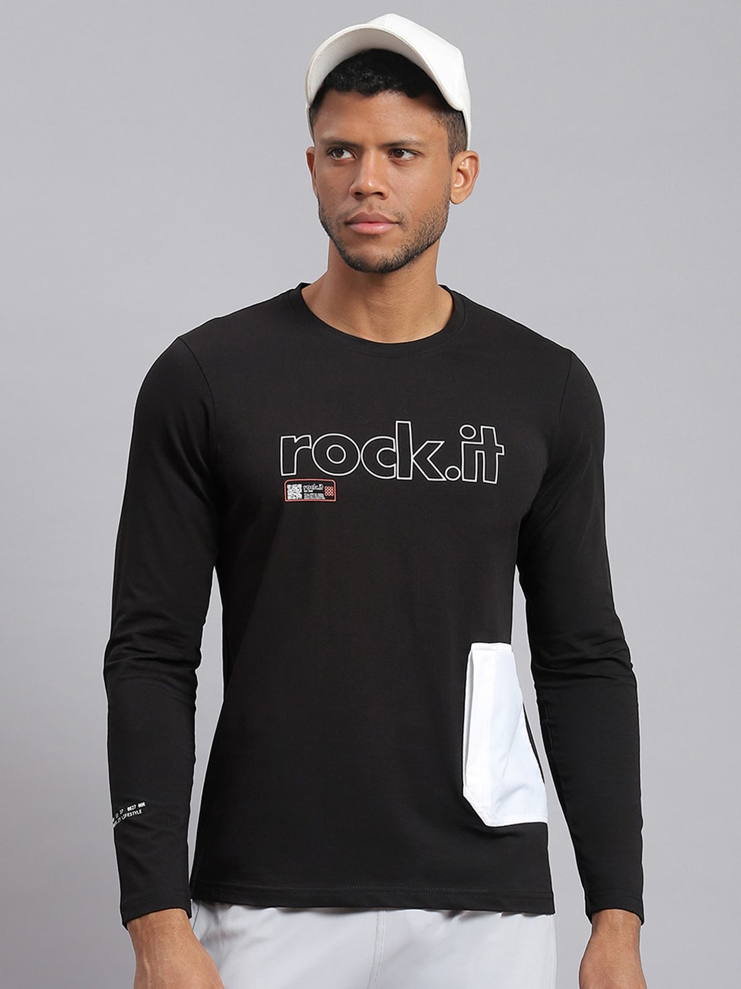 

rock.it Brand Logo Printed Long Sleeves Regular Fit T-shirt, Black