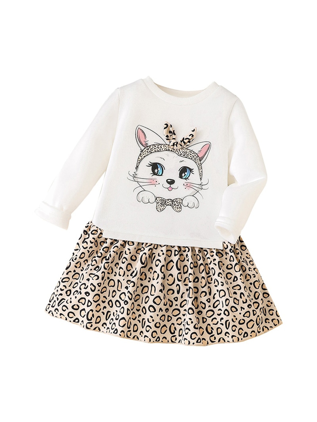 

StyleCast Girls White Graphic Printed Cotton Fit & Flare Dress