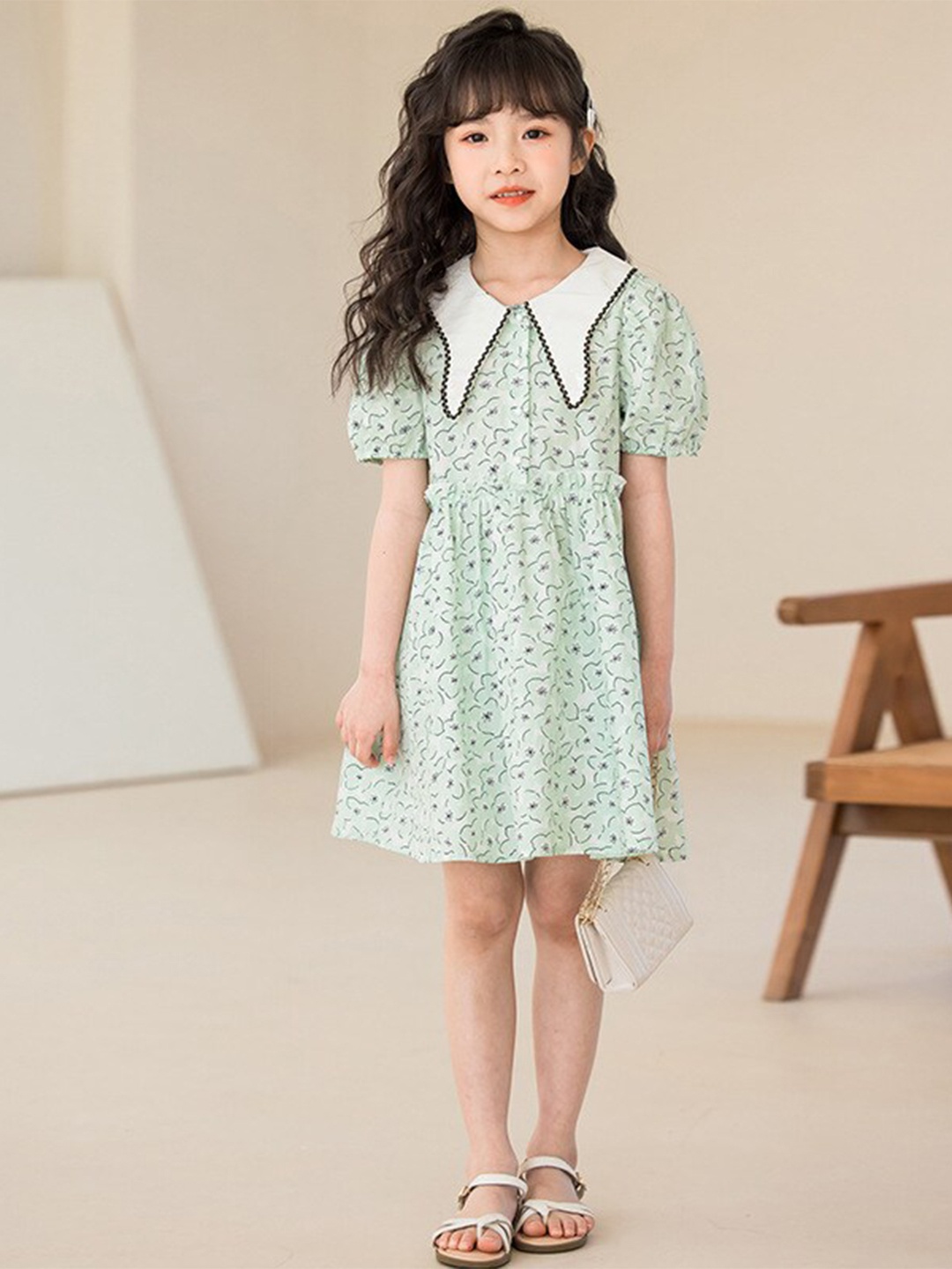 

StyleCast Girls Green Floral Printed Peter Pan Collar Puff Sleeve Cotton A-Line Dress