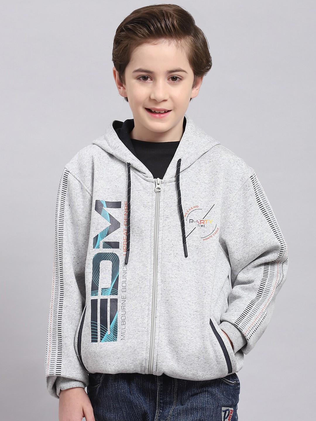 

Monte Carlo Boys Typography Printed Hooded Neck Long Sleeve Front-Open Sweatshirt, Grey melange